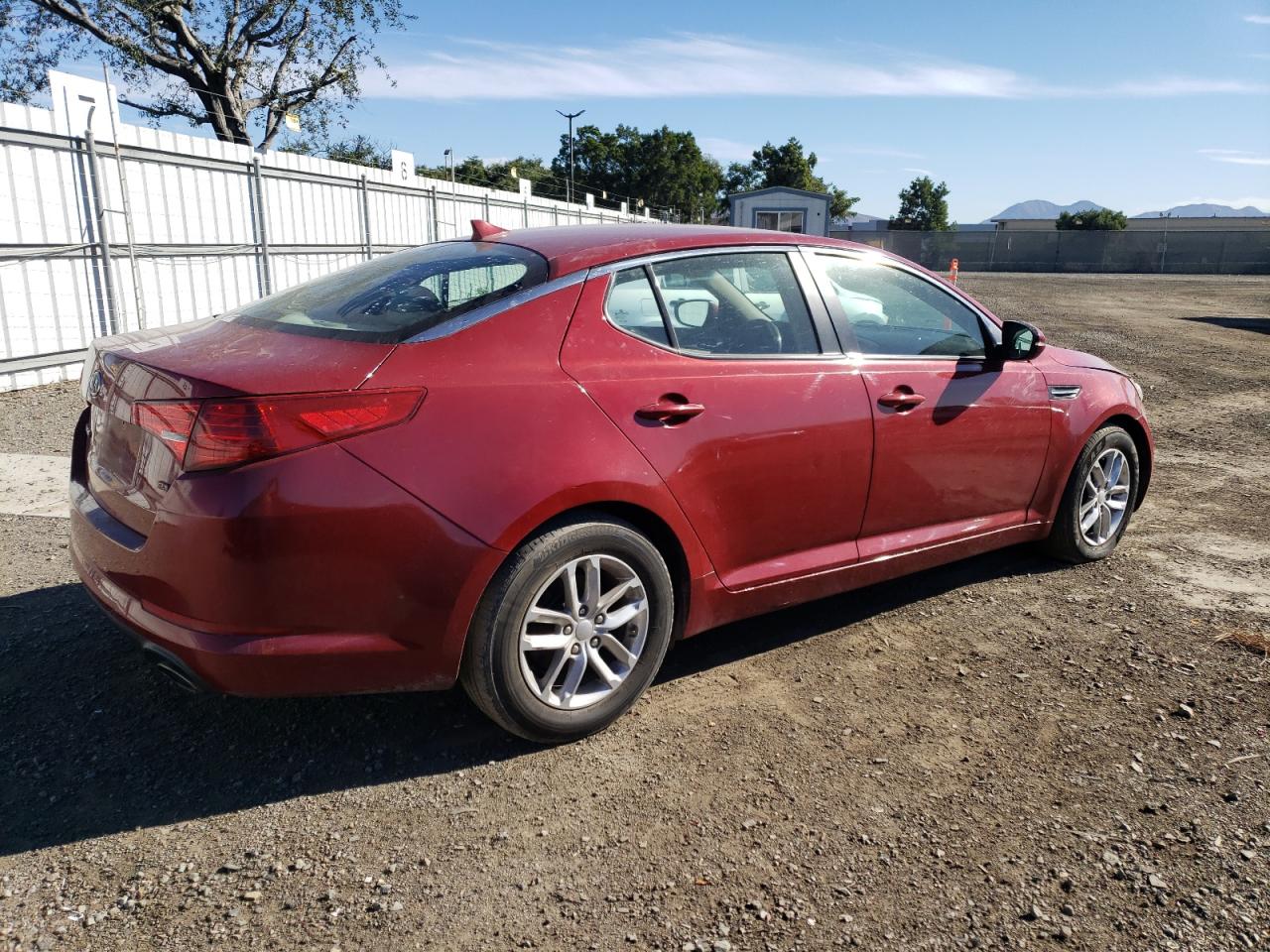 Изображение 3 2011 KIA OPTIMA LX 2011 с VIN KNAGM4A71B5069501