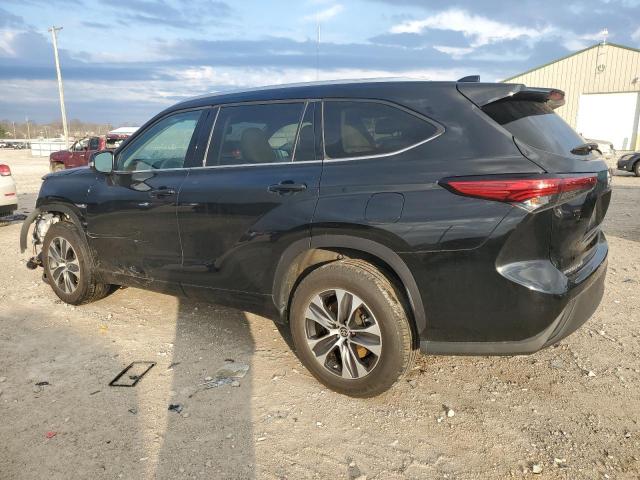 Image 2 of 2021 TOYOTA HIGHLANDER XLE 2021 with VIN 5TDGZRAH6MS047405