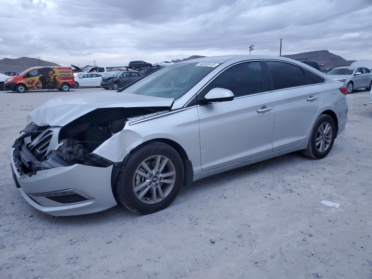 Image 1 of 2015 HYUNDAI SONATA SE 2015 with VIN 5NPE24AFXFH201958