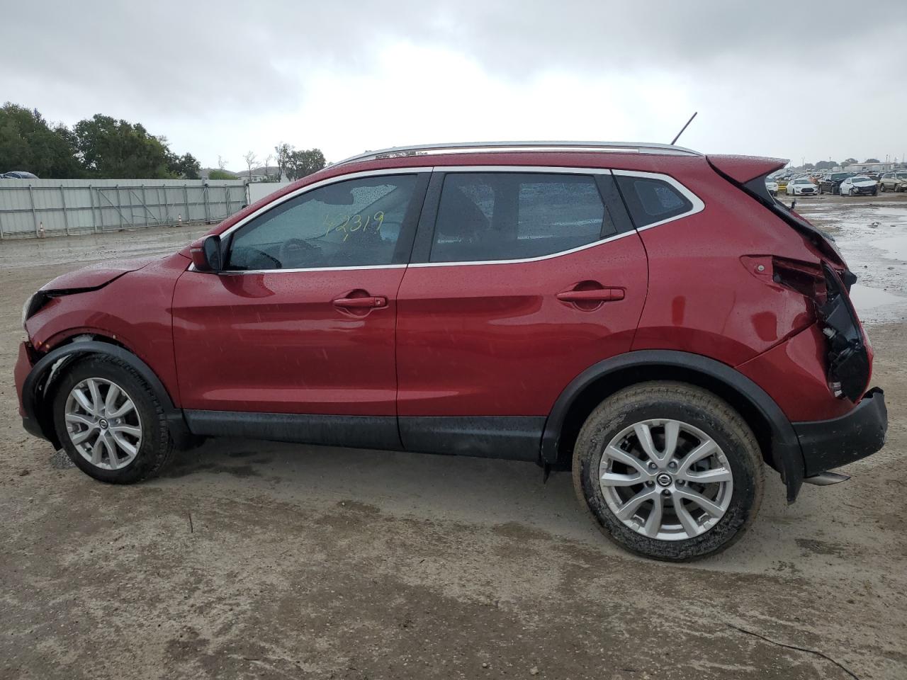 Obraz 2 z 2020 NISSAN ROGUE SPORT S 2020 z VIN JN1BJ1CV7LW267921