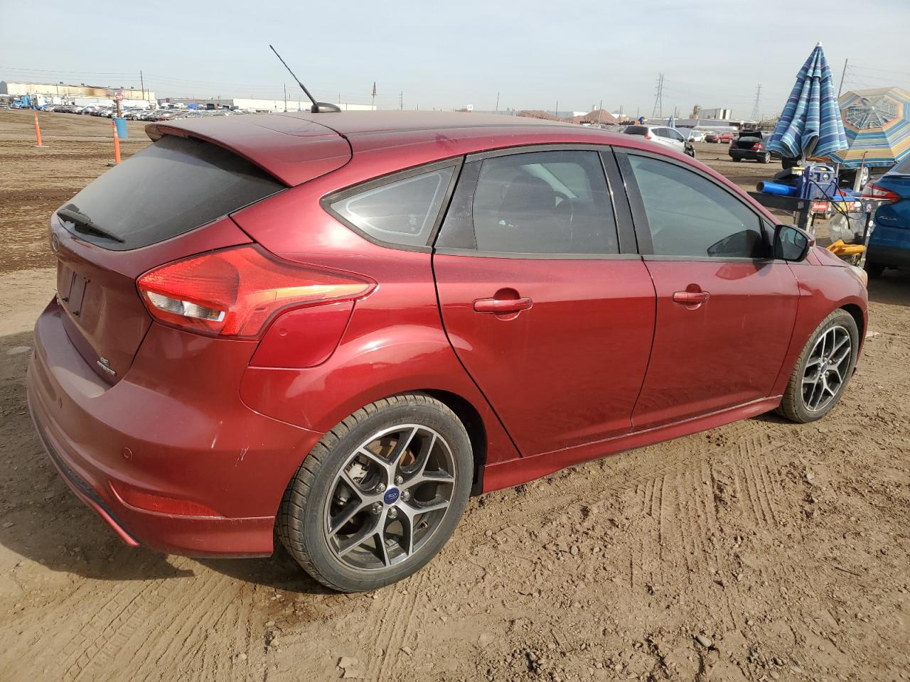 Obraz 3 z 2015 FORD FOCUS SE 2015 z VIN 1FADP3K24FL287918