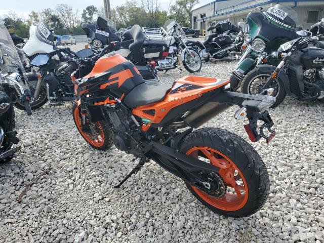 Obraz 3 z 2022 KTM 890 DUKE R 2022 z VIN VBKTU940XNM842228