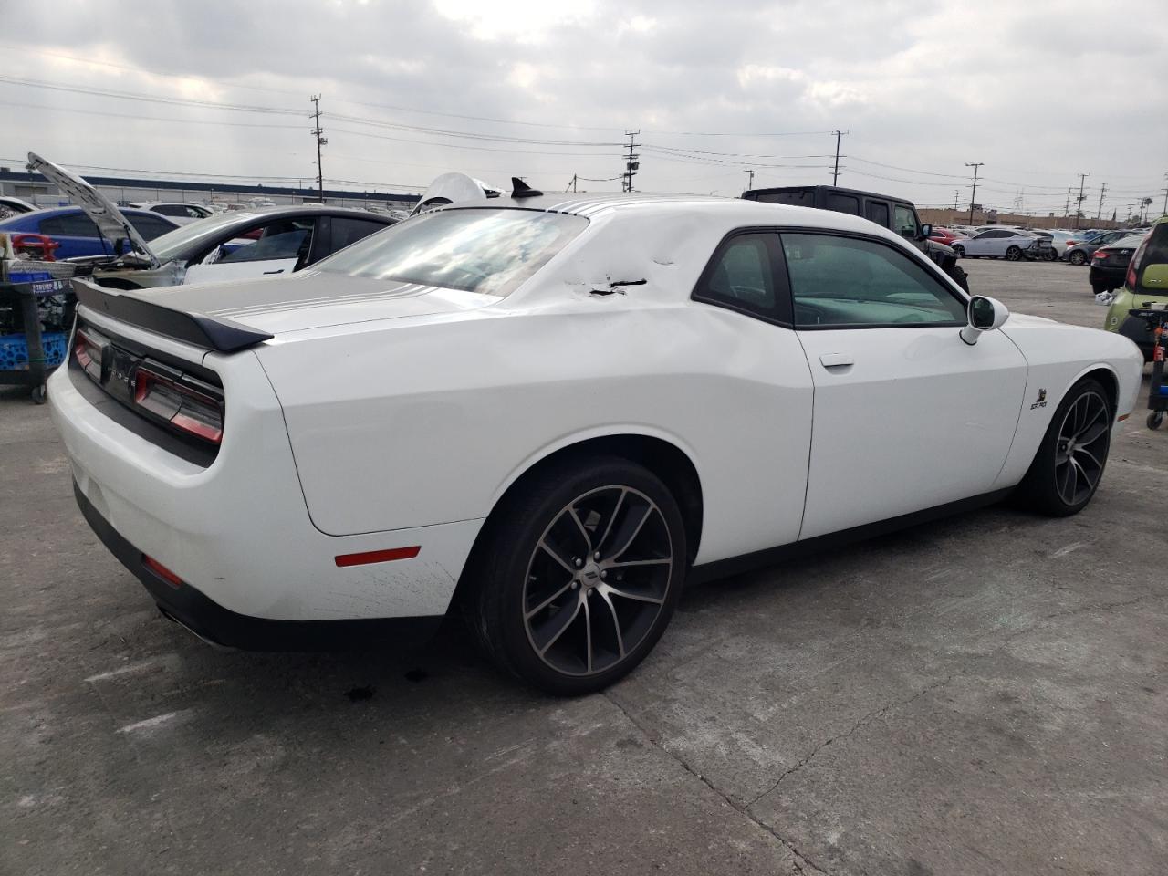 Image 3 of 2018 DODGE CHALLENGER R/T 392 2018 with VIN 2C3CDZFJ3JH149753
