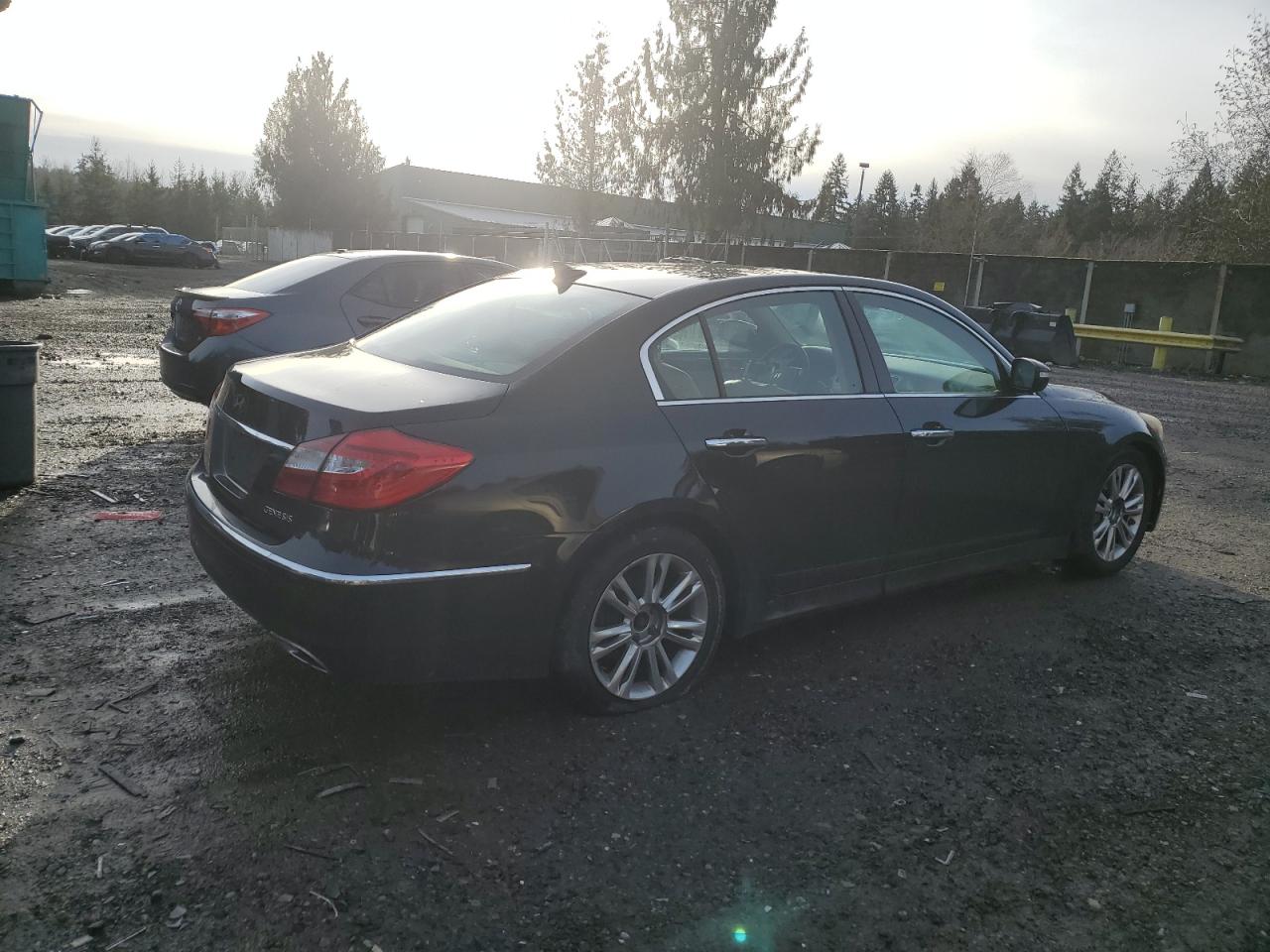 Image 3 of 2014 HYUNDAI GENESIS 3.8L 2014 with VIN KMHGC4DD3EU260754