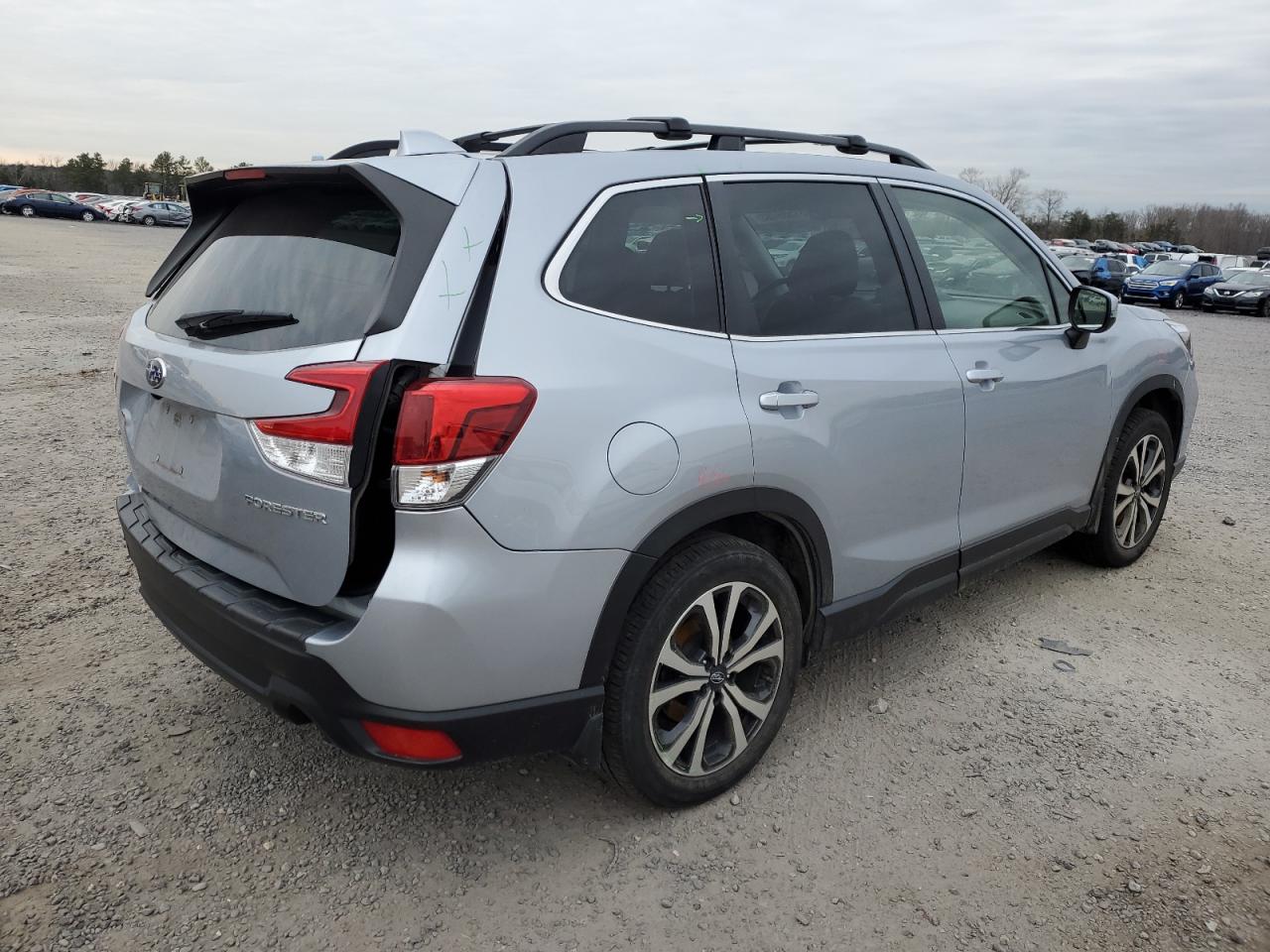 Image 3 of 2020 SUBARU FORESTER LIMITED 2020 with VIN JF2SKASCXLH503350