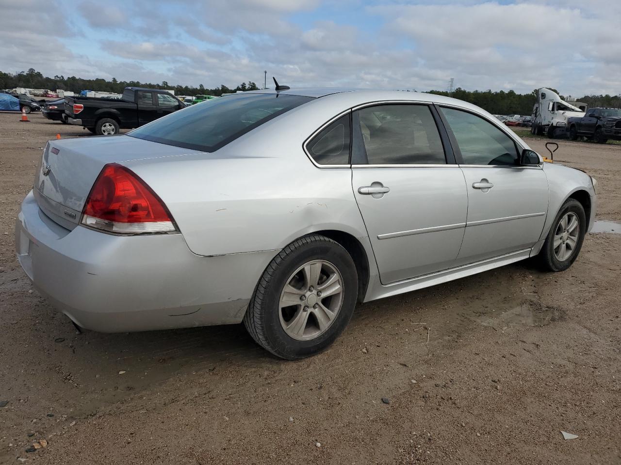 Изображение 3 2013 CHEVROLET IMPALA LS 2013 с VIN 2G1WF5E30D1106279