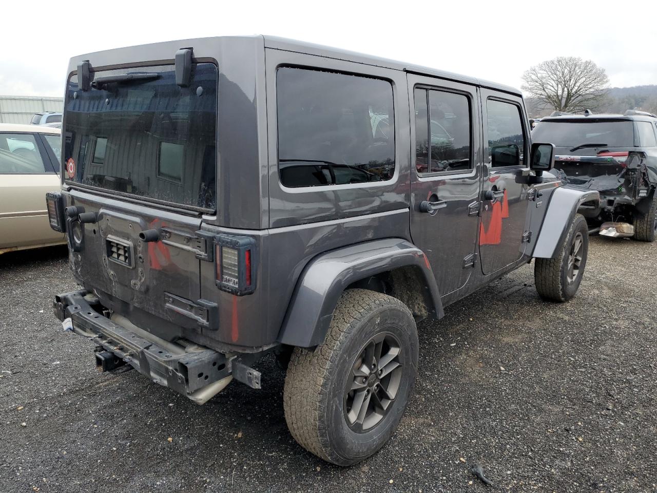 Obraz 3 z 2016 JEEP WRANGLER UNLIMITED SAHARA 2016 z VIN 1C4BJWEG5GL222072