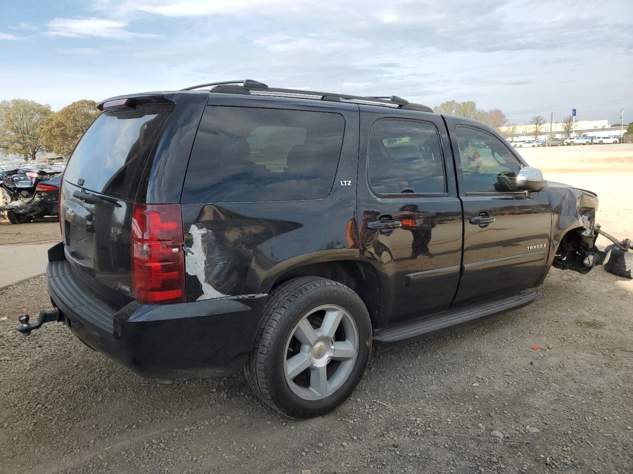 Obraz 3 z 2007 CHEVROLET TAHOE K1500 2007 z VIN 1GNFK13097R250730