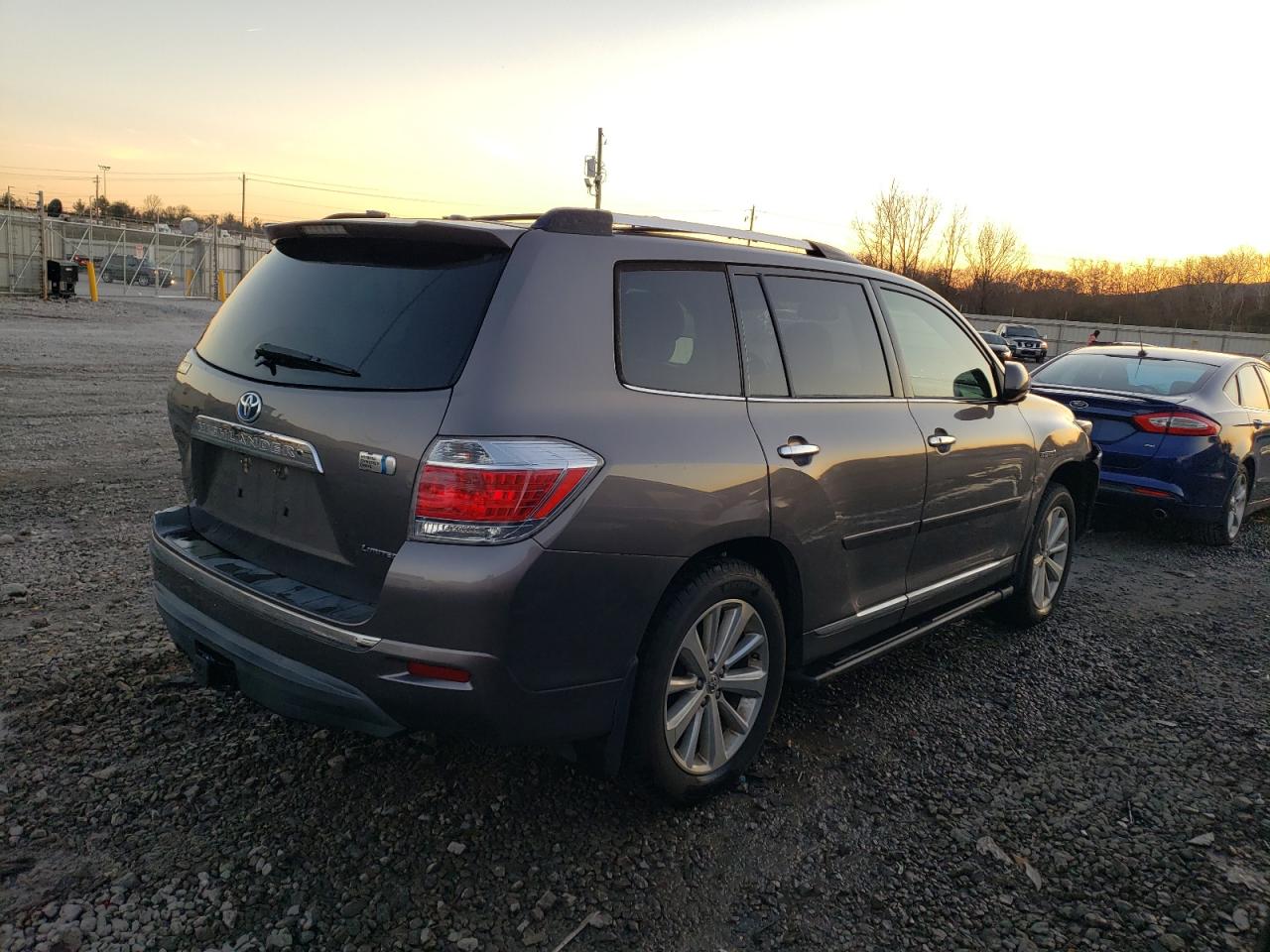 Obraz 3 z 2012 TOYOTA HIGHLANDER HYBRID LIMITED 2012 z VIN JTEDC3EH5C2009418