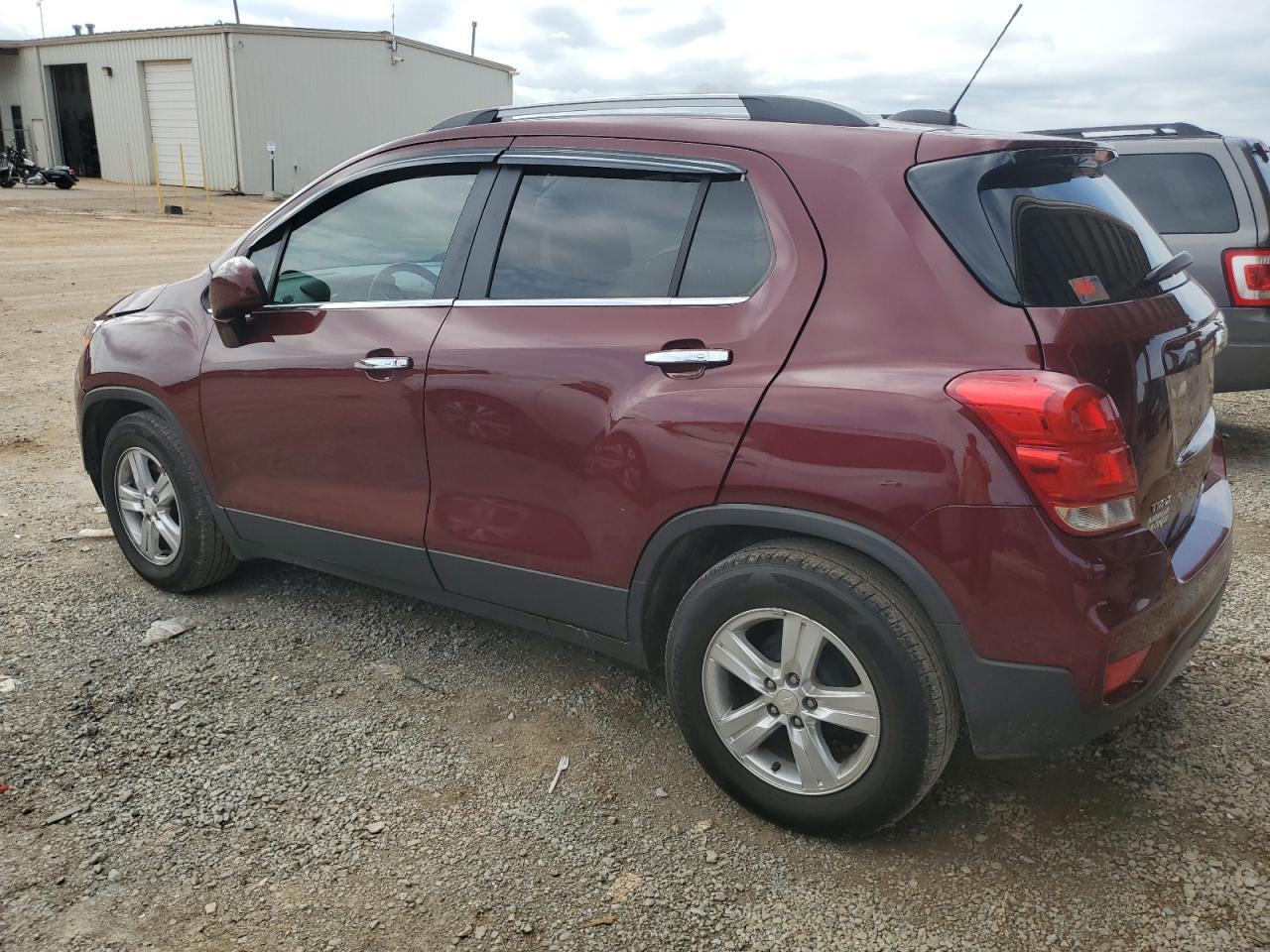 Изображение 2 2017 CHEVROLET TRAX 1LT 2017 с VIN 3GNCJLSB6HL159685