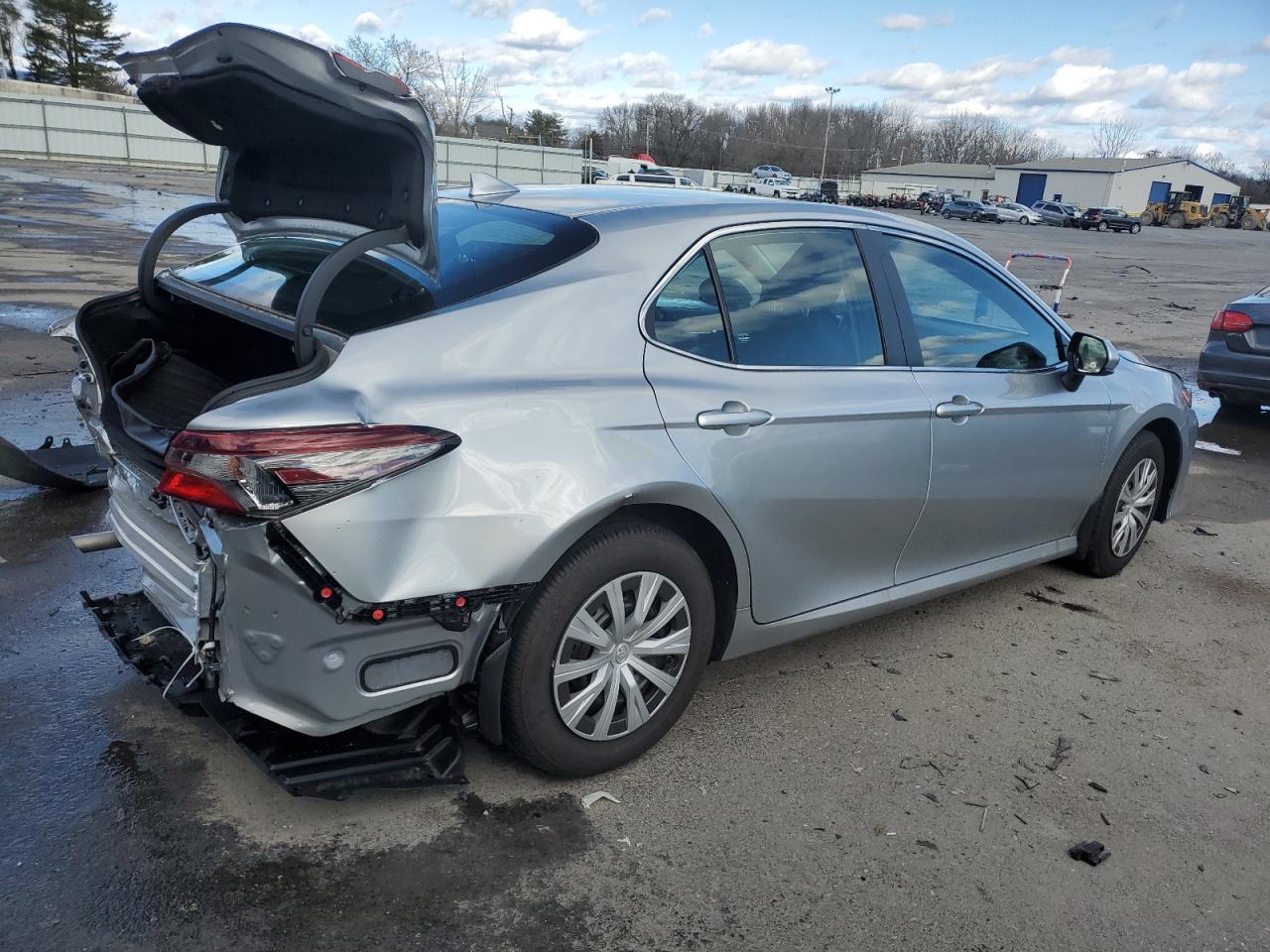 Изображение 3 2023 TOYOTA CAMRY LE 2023 с VIN 4T1C31AK8PU605327