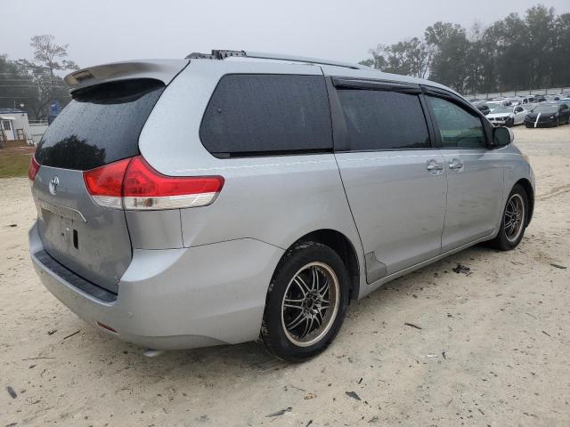 Obraz 3 z 2014 TOYOTA SIENNA XLE 2014 z VIN 5TDDK3DC2ES072291