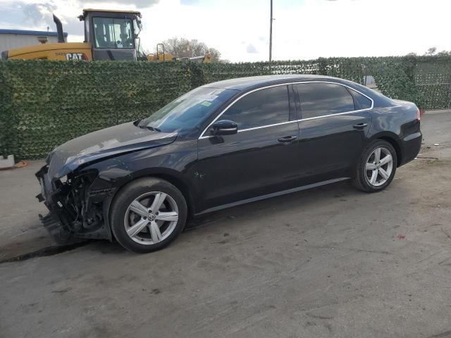 Obraz 1 z 2015 VOLKSWAGEN PASSAT SE 2015 z VIN 1VWBT7A36FC048821