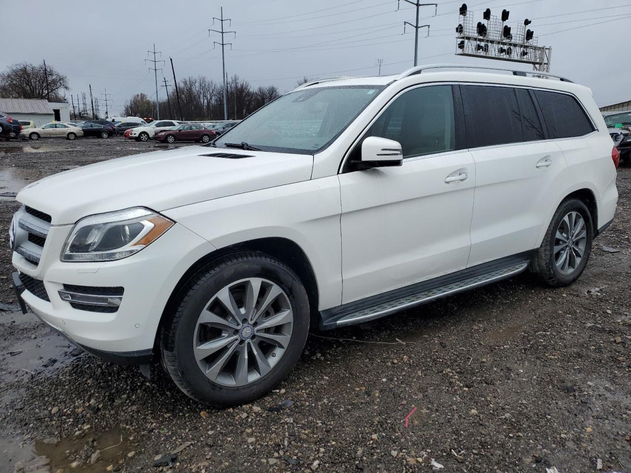 Image 1 of 2015 MERCEDES-BENZ GL 450 4MATIC 2015 with VIN 4JGDF6EE9FA442247