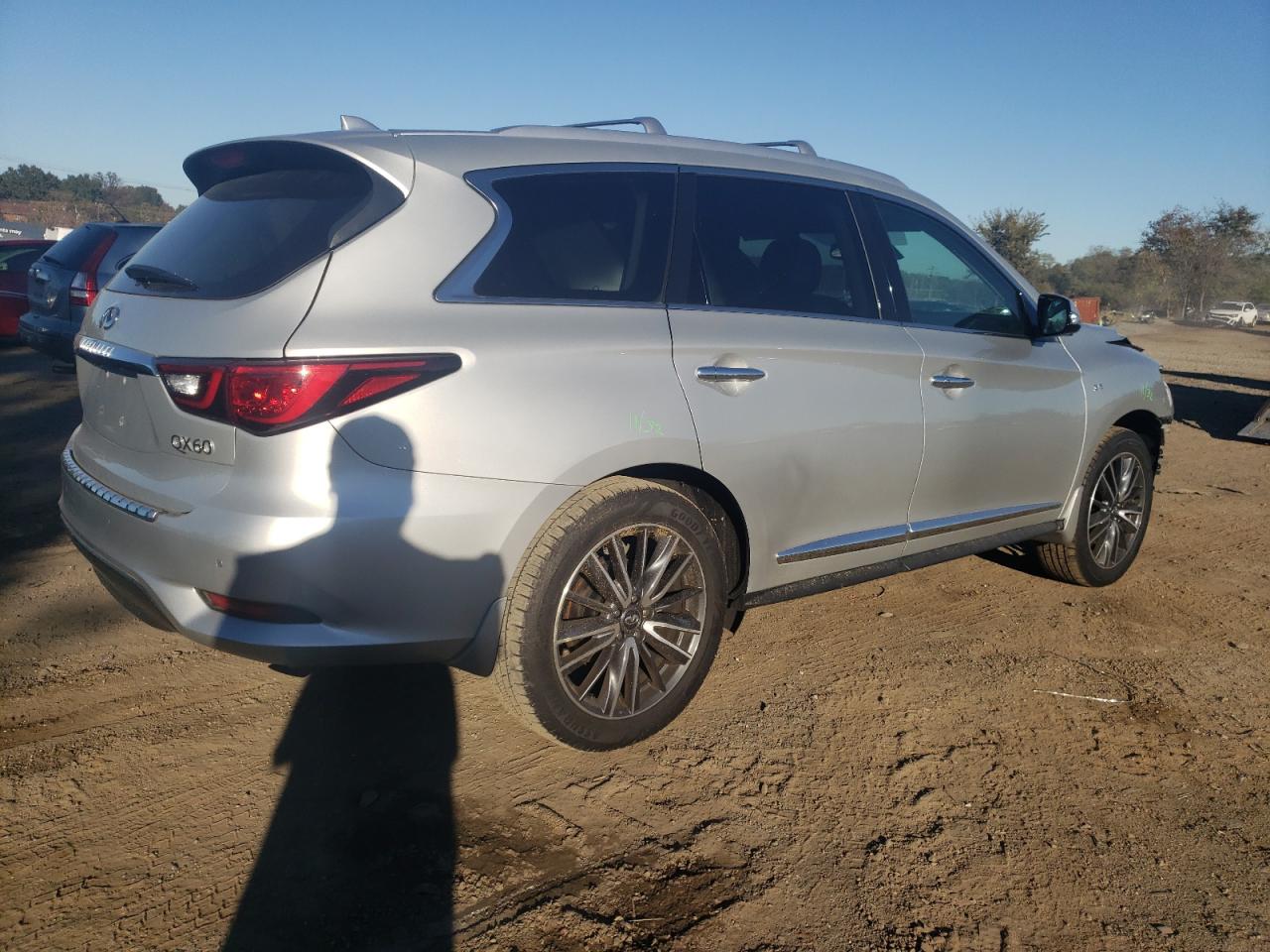 Image 3 of 2020 INFINITI QX60 LUXE 2020 with VIN 5N1DL0MM1LC521331