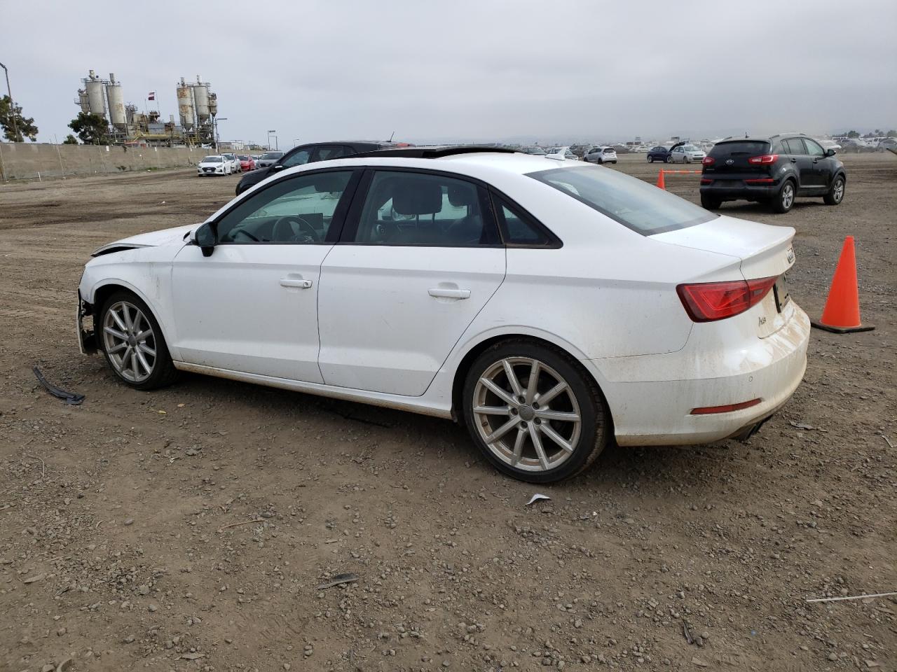 Image 2 of 2016 AUDI A3 PREMIUM 2016 with VIN WAUA7GFF4G1117232
