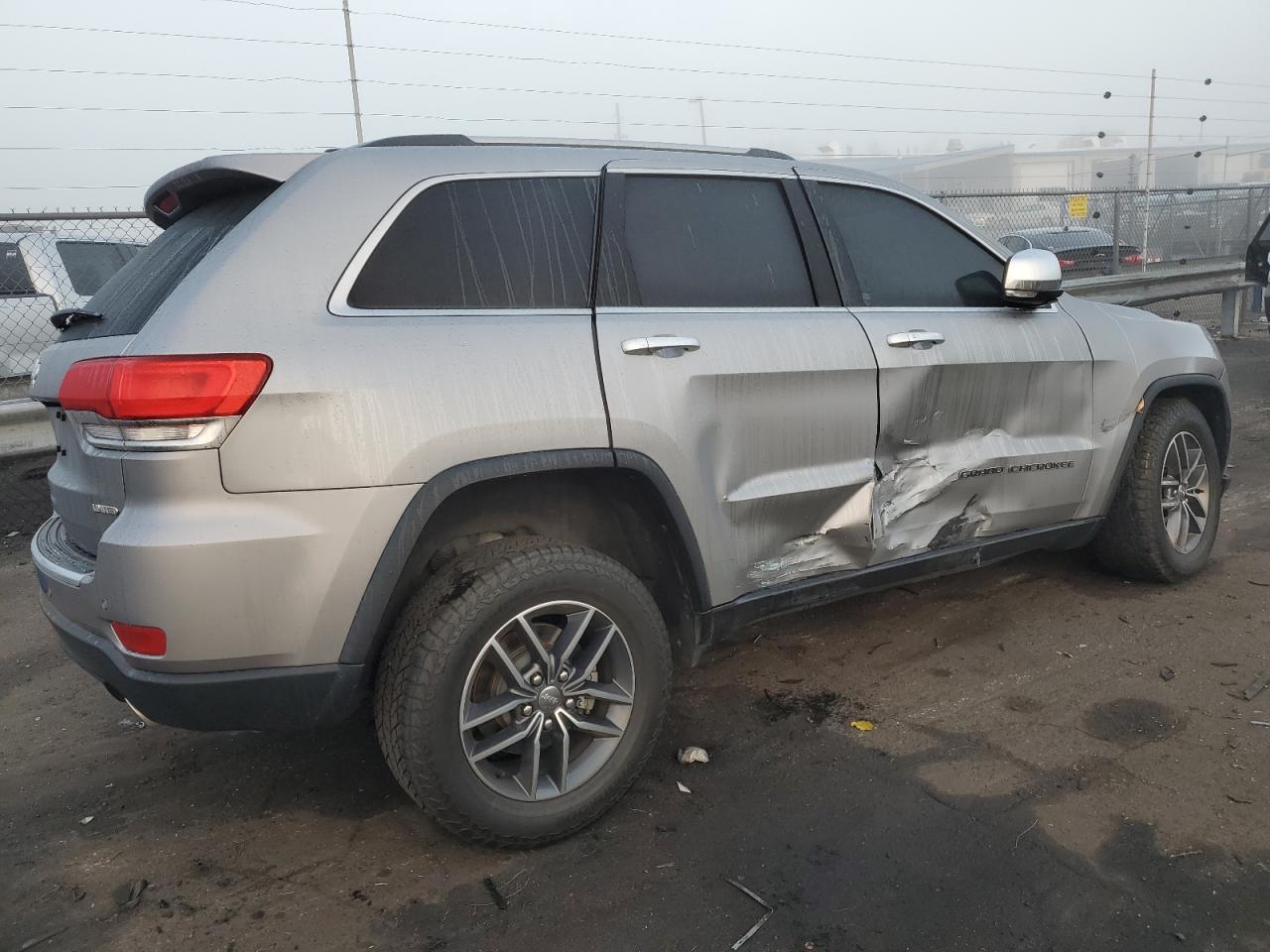 Изображение 3 2018 JEEP GRAND CHEROKEE LIMITED 2018 с VIN 1C4RJFBG2JC154811