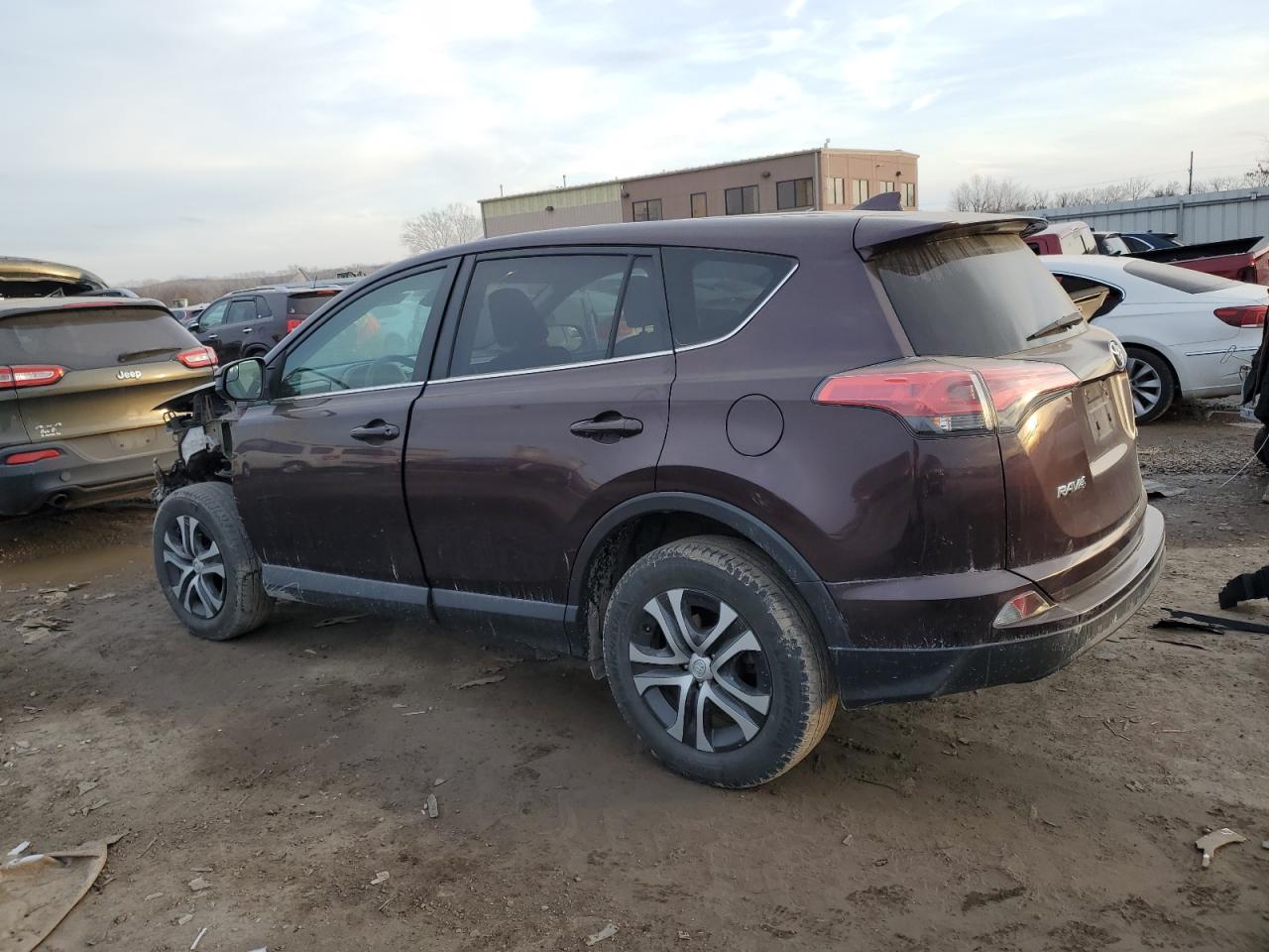 Image 2 of 2018 TOYOTA RAV4 LE 2018 with VIN 2T3ZFREV9JW443355