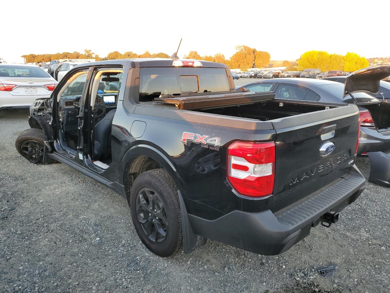 Image 2 of 2023 FORD MAVERICK XL 2023 with VIN 3FTTW8F90PRA58863