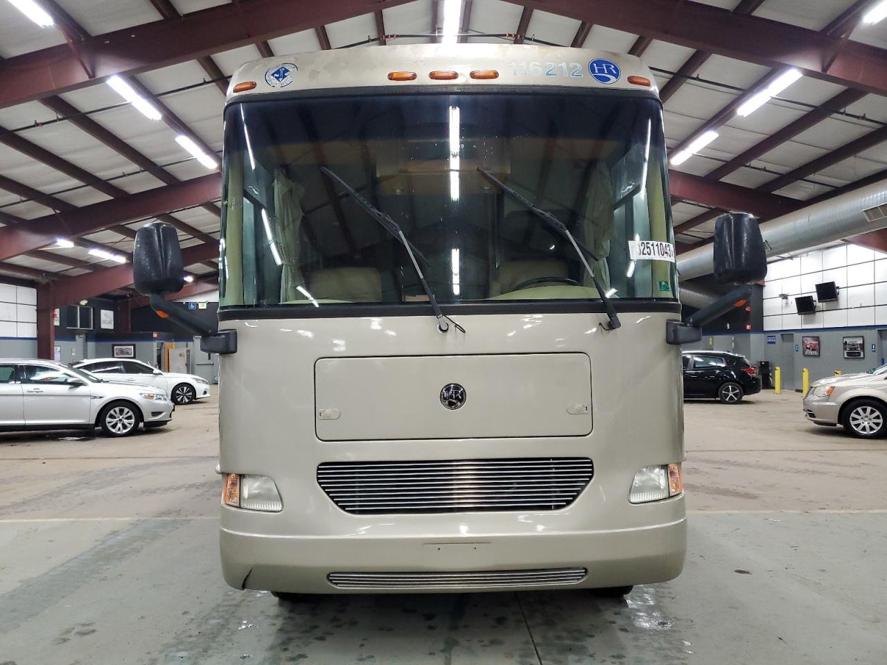 Image 2 of 2007 WORKHORSE CUSTOM CHASSIS MOTORHOME CHASSIS W22 2007 with VIN 5B4MP67G973423452