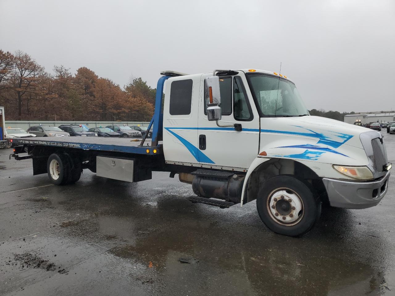 Obraz 1 z 2003 INTERNATIONAL 4000 4300 2003 z VIN 3HTMMAAM43N587735