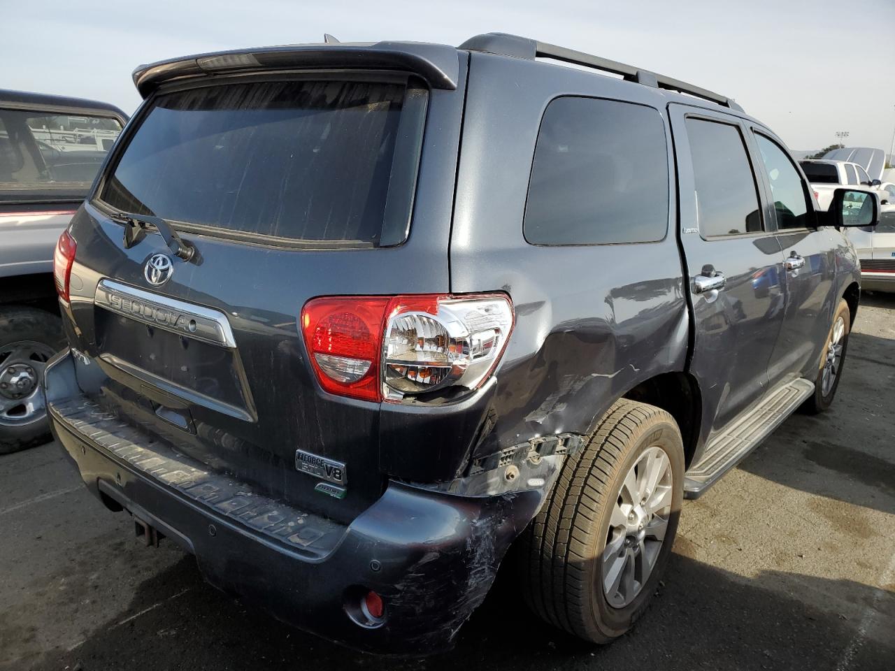 Изображение 3 2010 TOYOTA SEQUOIA LIMITED 2010 с VIN 5TDJW5G11AS035434