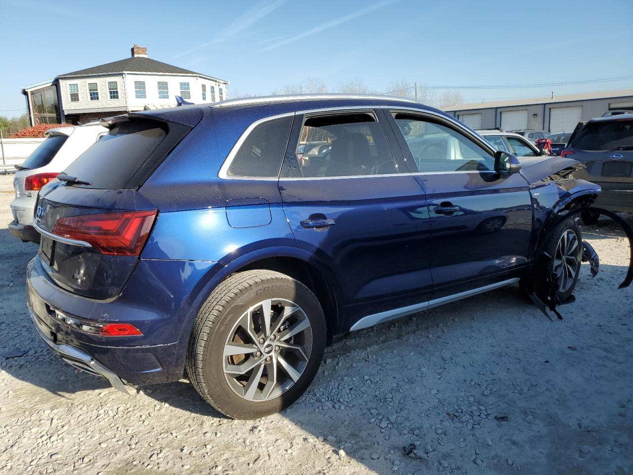 Изображение 3 2022 AUDI Q5 PREMIUM PLUS 45 2022 с VIN WA1EAAFY9N2019500