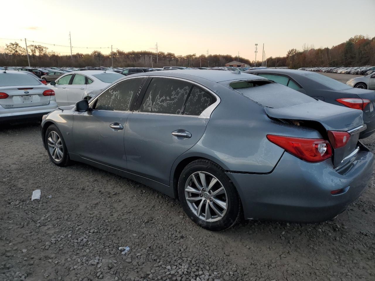 Obraz 2 z 2015 INFINITI Q50 BASE 2015 z VIN JN1BV7AR0FM414951
