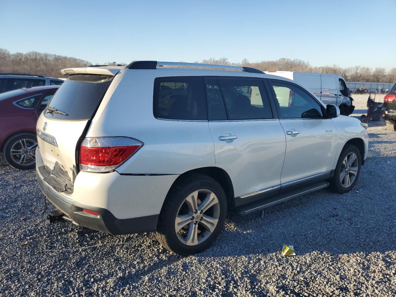 Image 3 of 2012 TOYOTA HIGHLANDER LIMITED 2012 with VIN 5TDDK3EH5CS109213