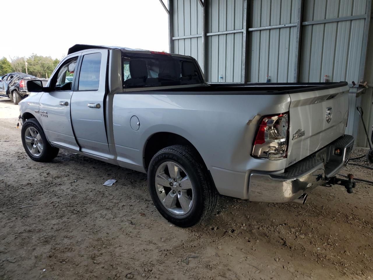 Image 2 of 2015 RAM 1500 SLT 2015 with VIN 1C6RR6GT2FS577505