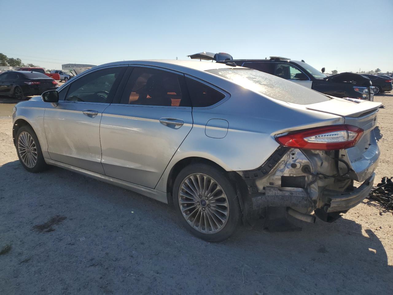 Изображение 2 2016 FORD FUSION TITANIUM 2016 с VIN 3FA6P0K91GR308604