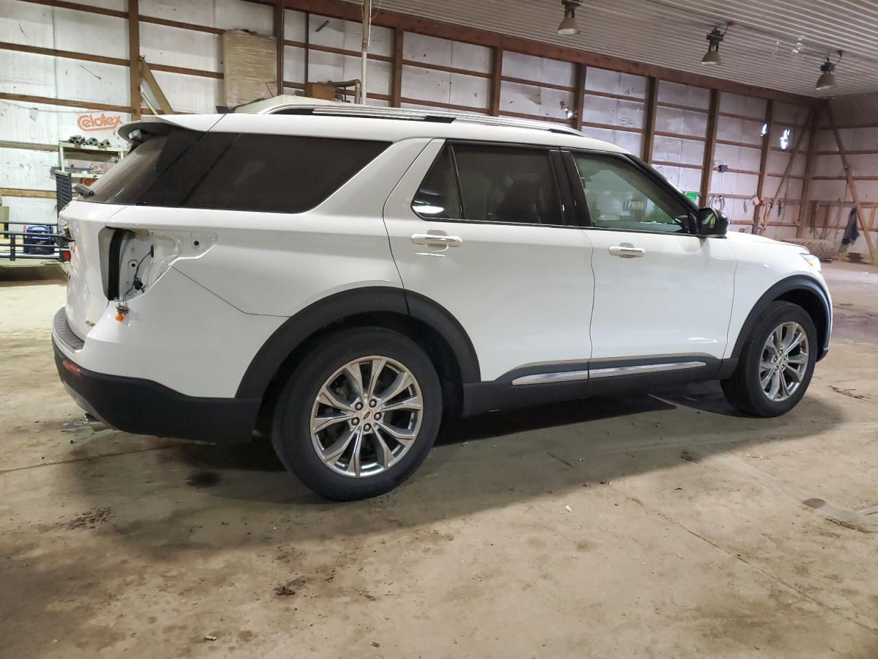 Image 3 of 2022 FORD EXPLORER LIMITED 2022 with VIN 1FMSK8FH3NGA94447