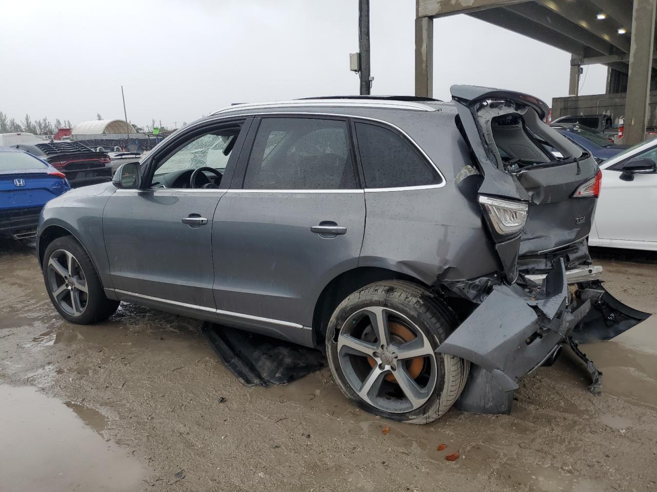 Изображение 2 2015 AUDI Q5 TDI PREMIUM PLUS 2015 с VIN WA1CMAFP3FA007629