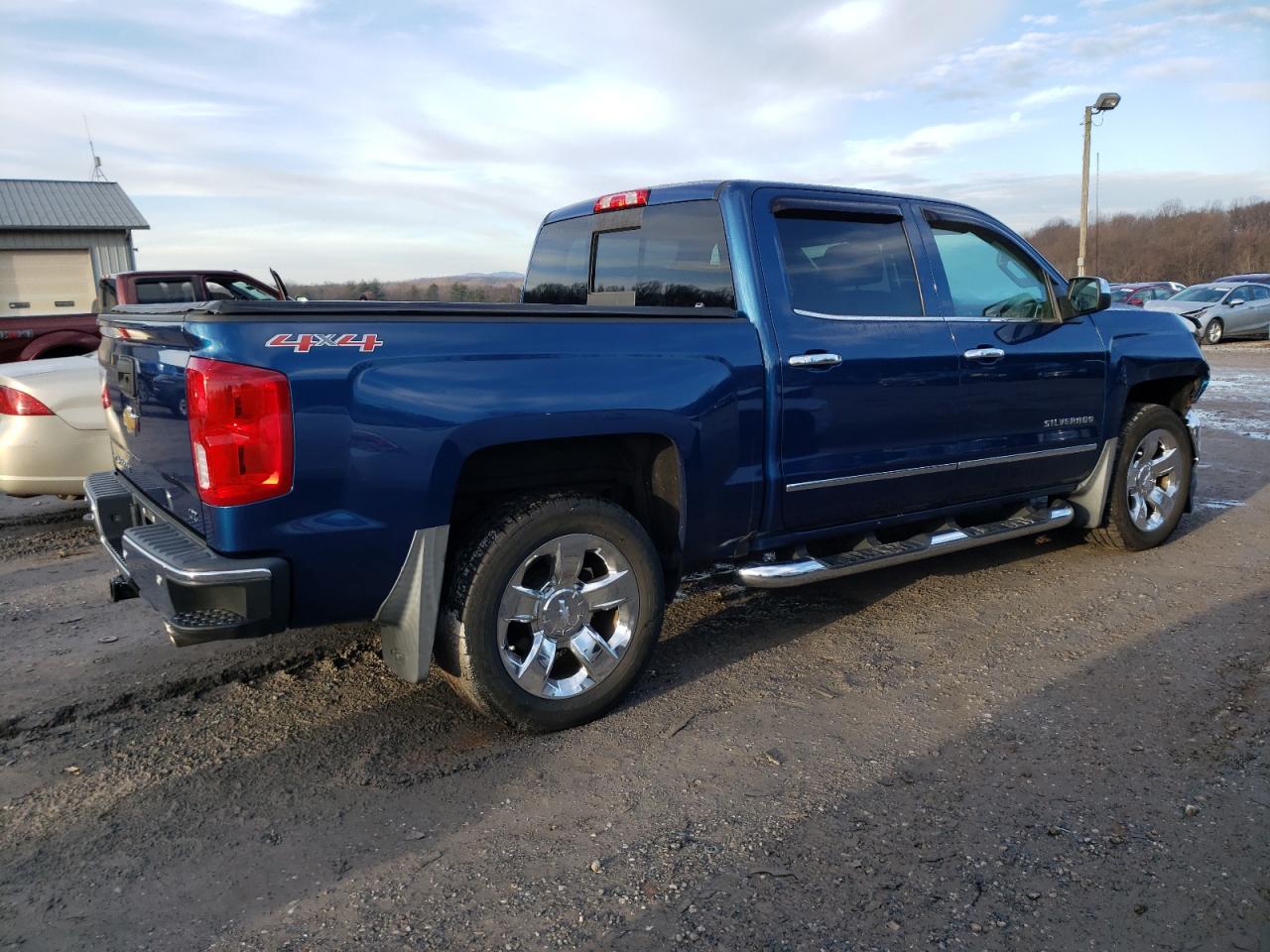 Image 3 of 2017 CHEVROLET SILVERADO K1500 LTZ 2017 with VIN 3GCUKSEC7HG347536