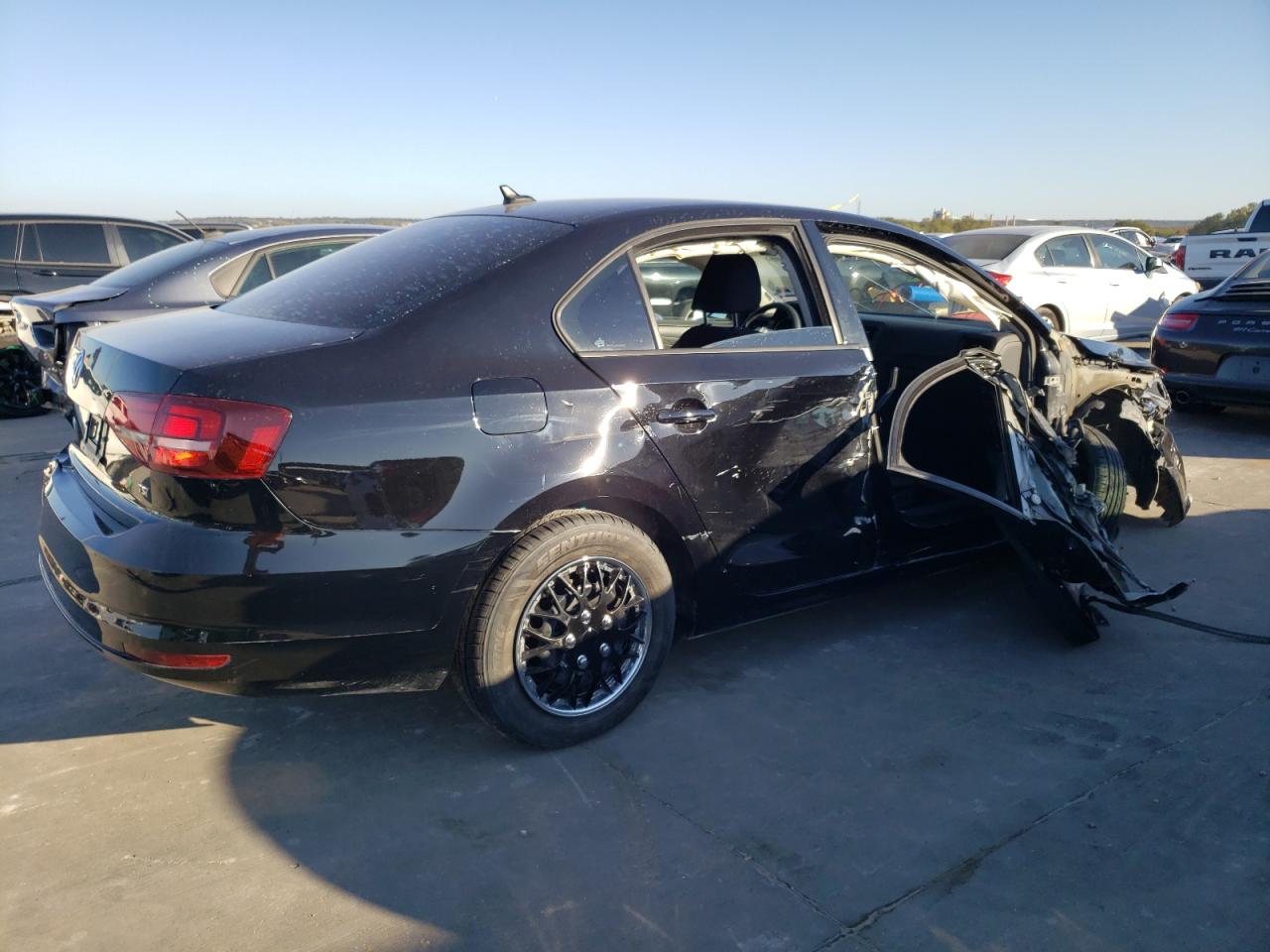 Image 3 of 2016 VOLKSWAGEN JETTA S 2016 with VIN 3VW267AJ6GM389013