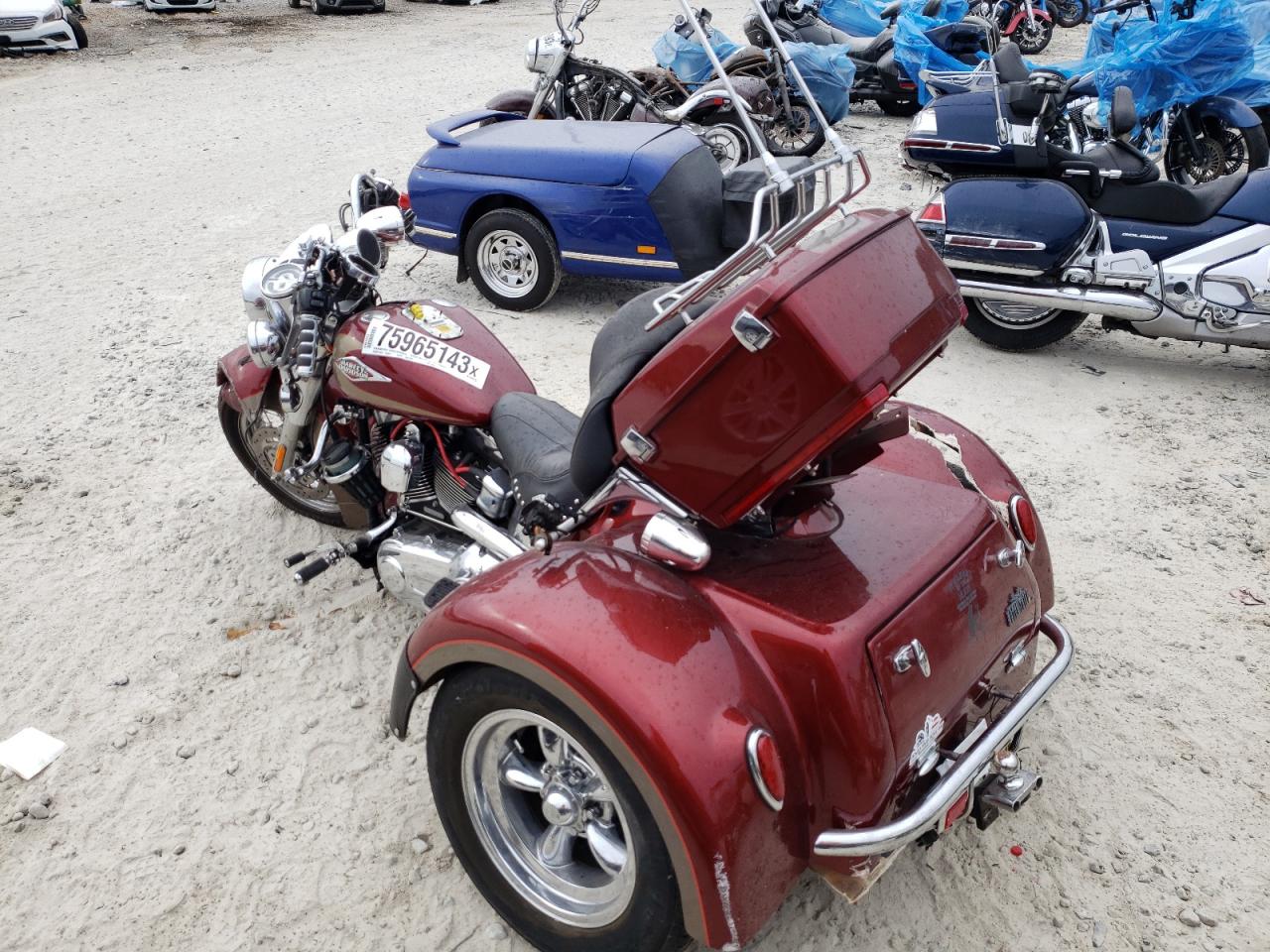 Изображение 3 Harley-Davidson Flstc 2009 с VIN 1HD1BW5199Y020327