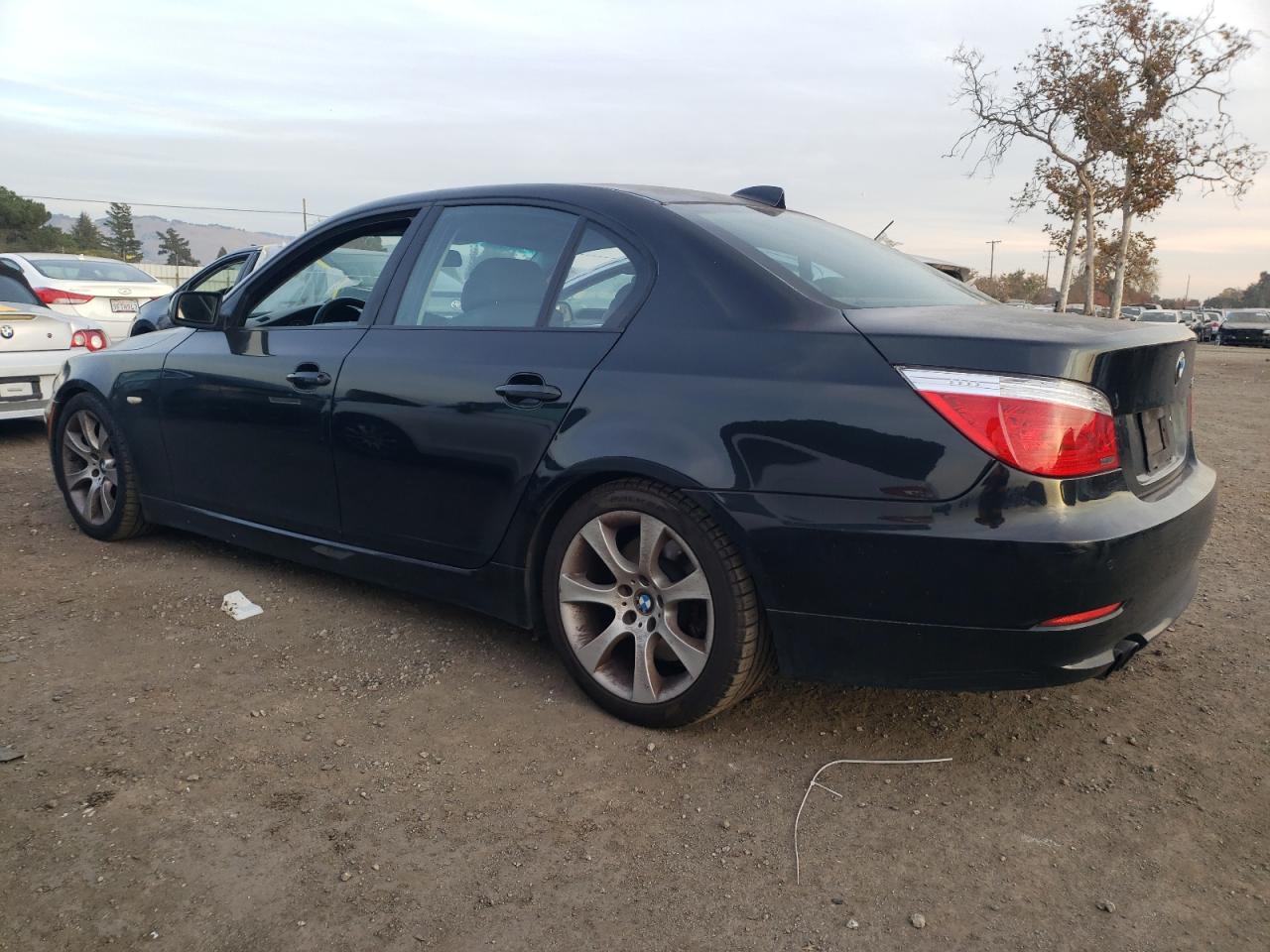 Obraz 2 z 2008 BMW 535 I 2008 z VIN WBANW13518CZ73459