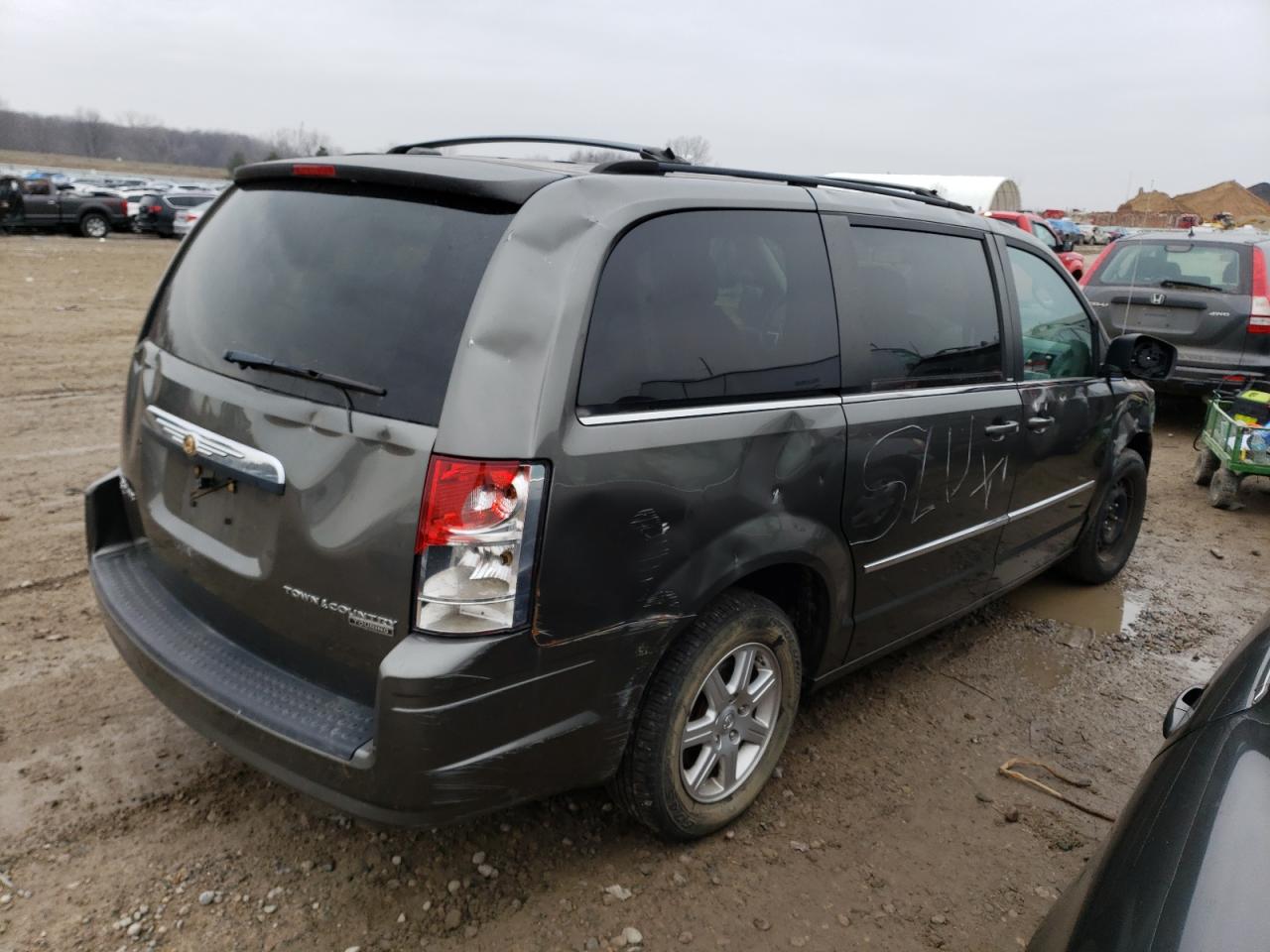Image 3 of 2010 CHRYSLER TOWN & COUNTRY TOURING 2010 with VIN 2A4RR5DX7AR375385