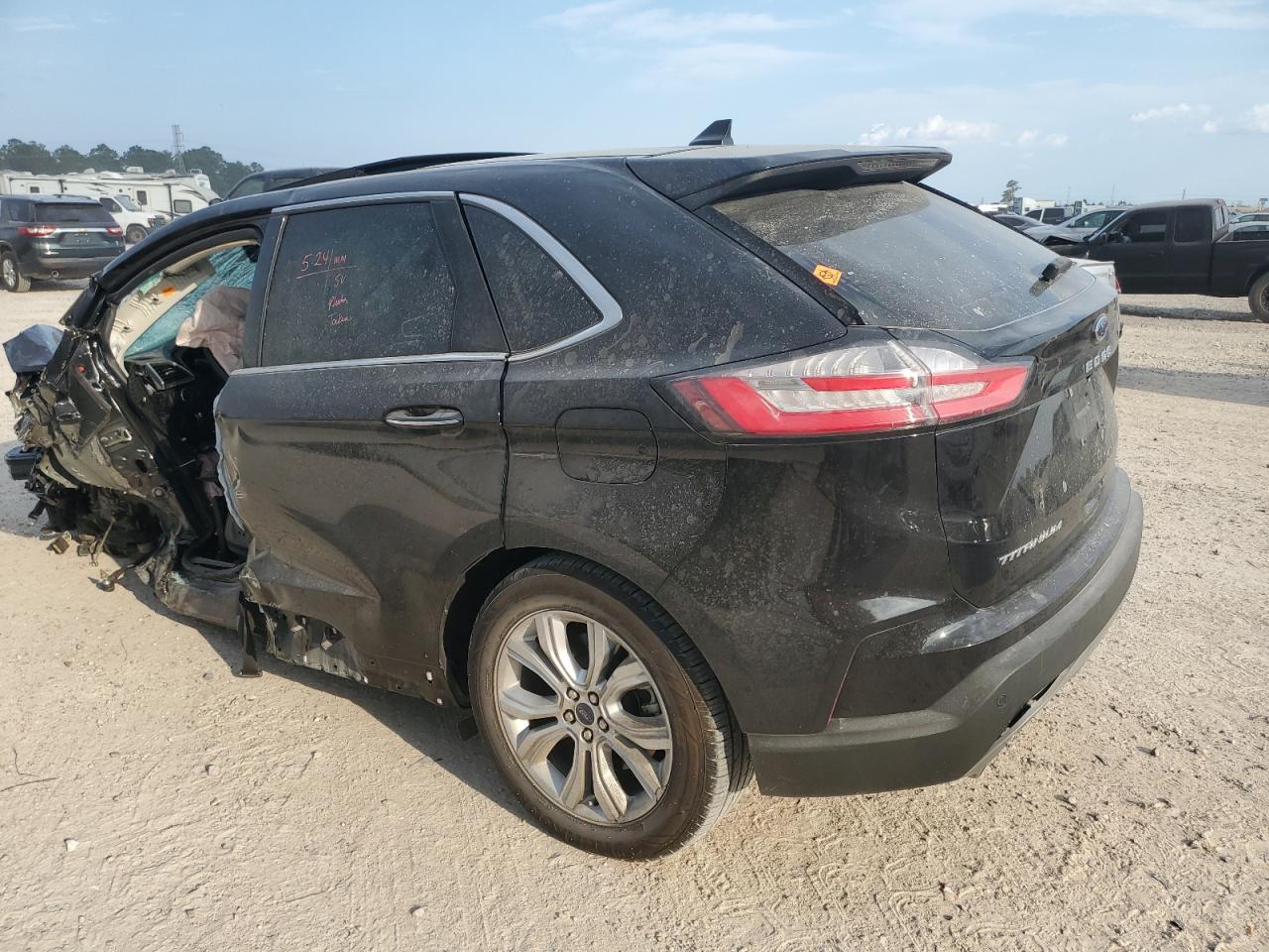Image 2 of Ford Edge Titanium 2022 with VIN 2FMPK4K93NBA37623