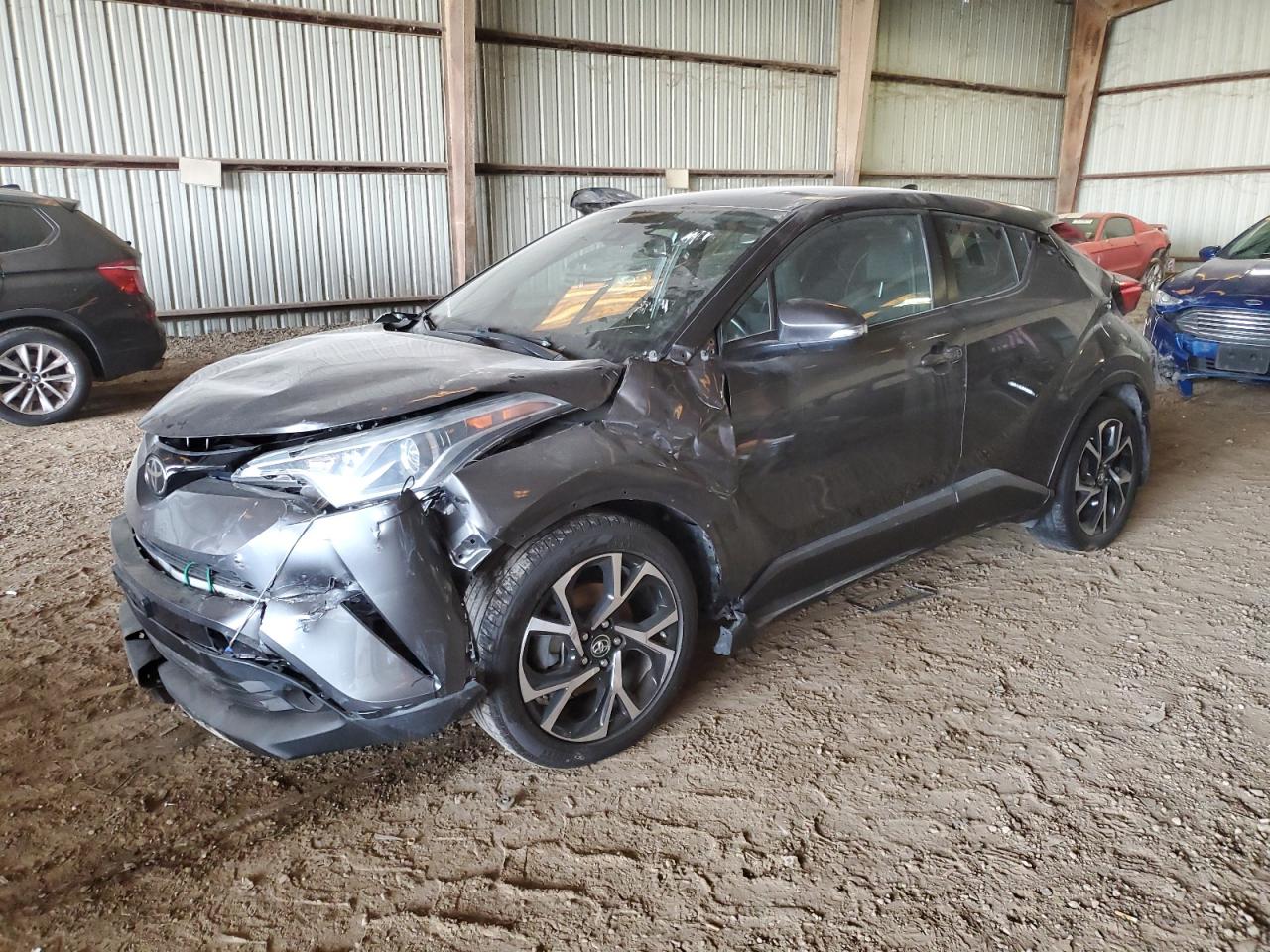 Image 1 of 2018 TOYOTA C-HR XLE 2018 with VIN NMTKHMBX3JR003684