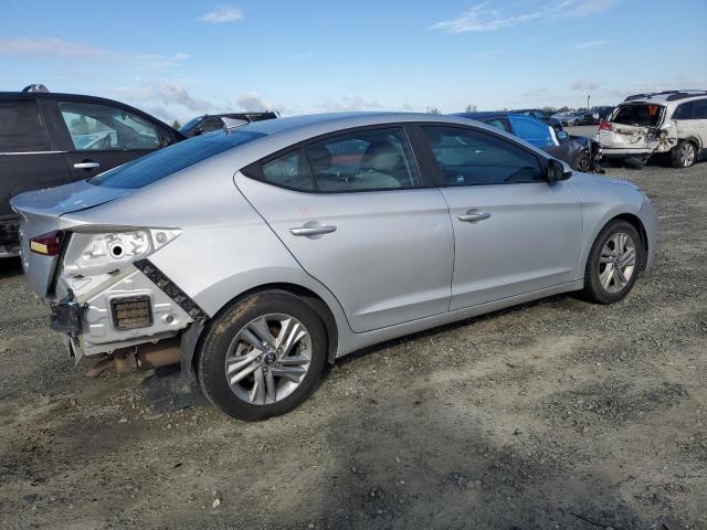 Image 3 of 2019 HYUNDAI ELANTRA SEL 2019 with VIN KMHD84LF9KU738923