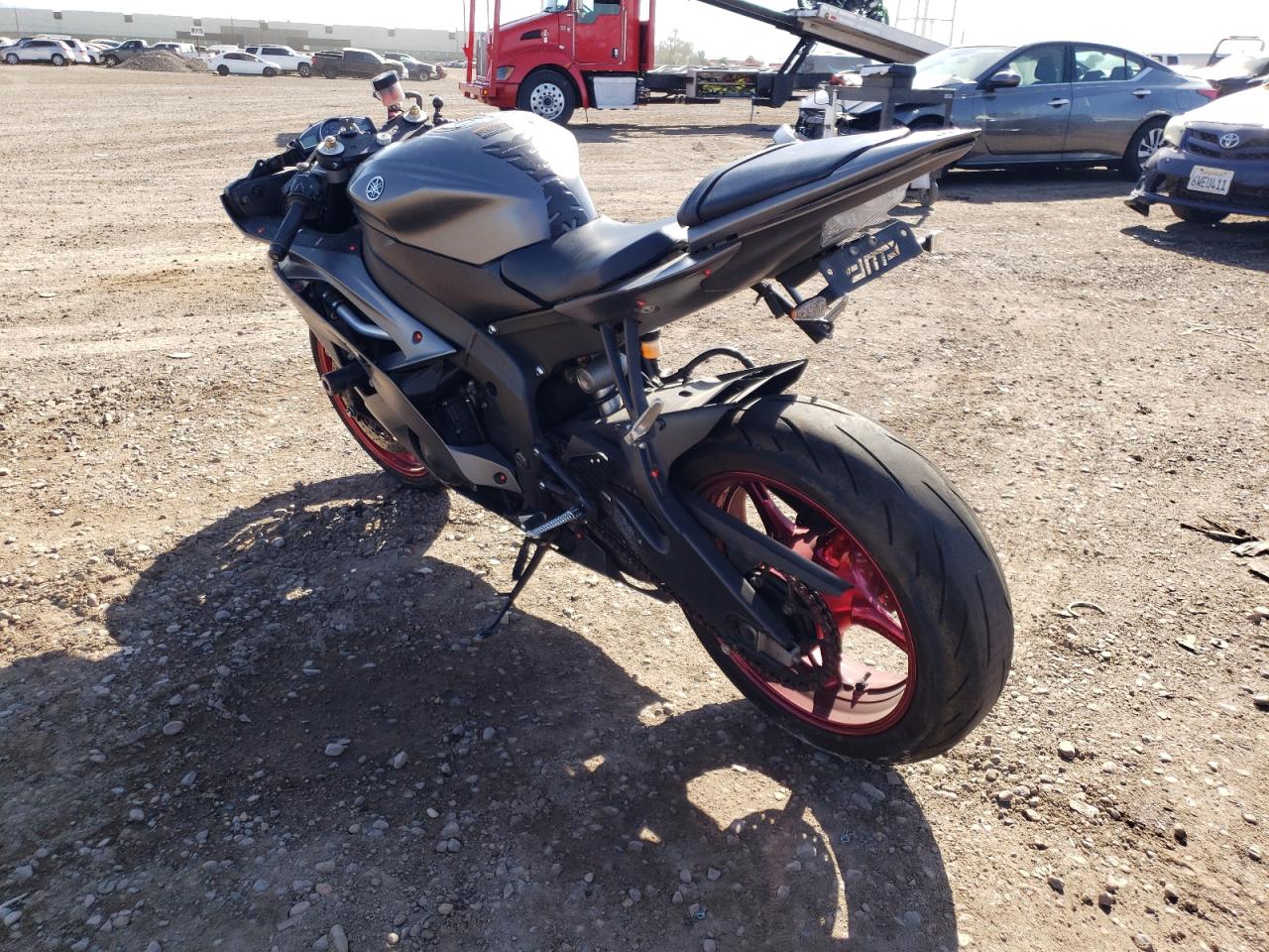 Изображение 3 2016 YAMAHA YZFR6 C 2016 с VIN JYARJ16Y6GA010569