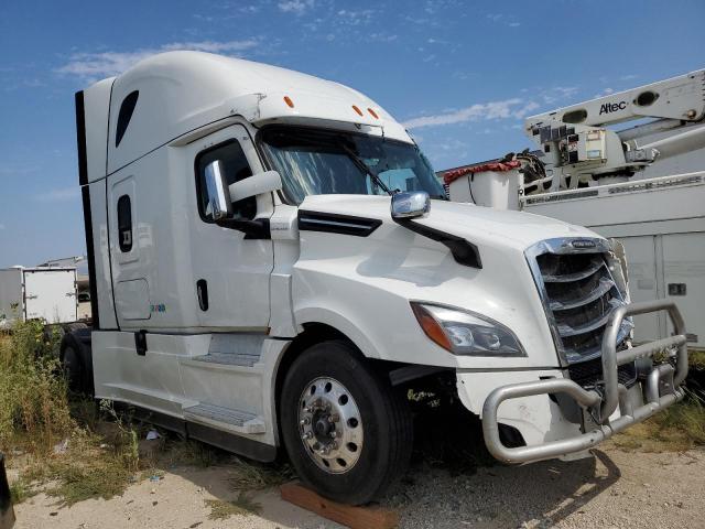Image 1 of 2021 FREIGHTLINER CASCADIA 126  2021 with VIN 3AKJHHDRXMSMD1348