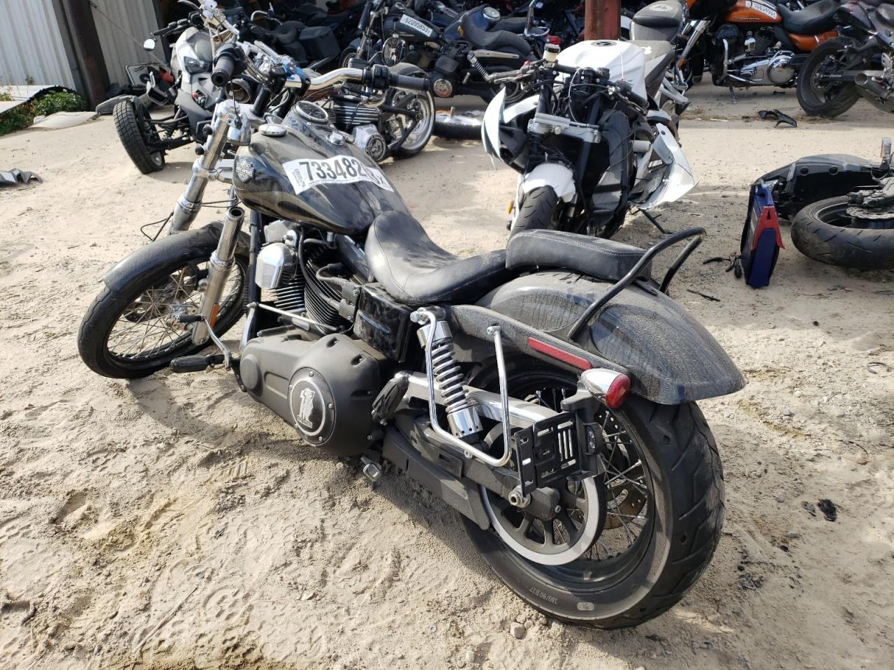 Изображение 3 2016 HARLEY-DAVIDSON FXDWG DYNA WIDE GLIDE 2016 с VIN 1HD1GPM18GC322162