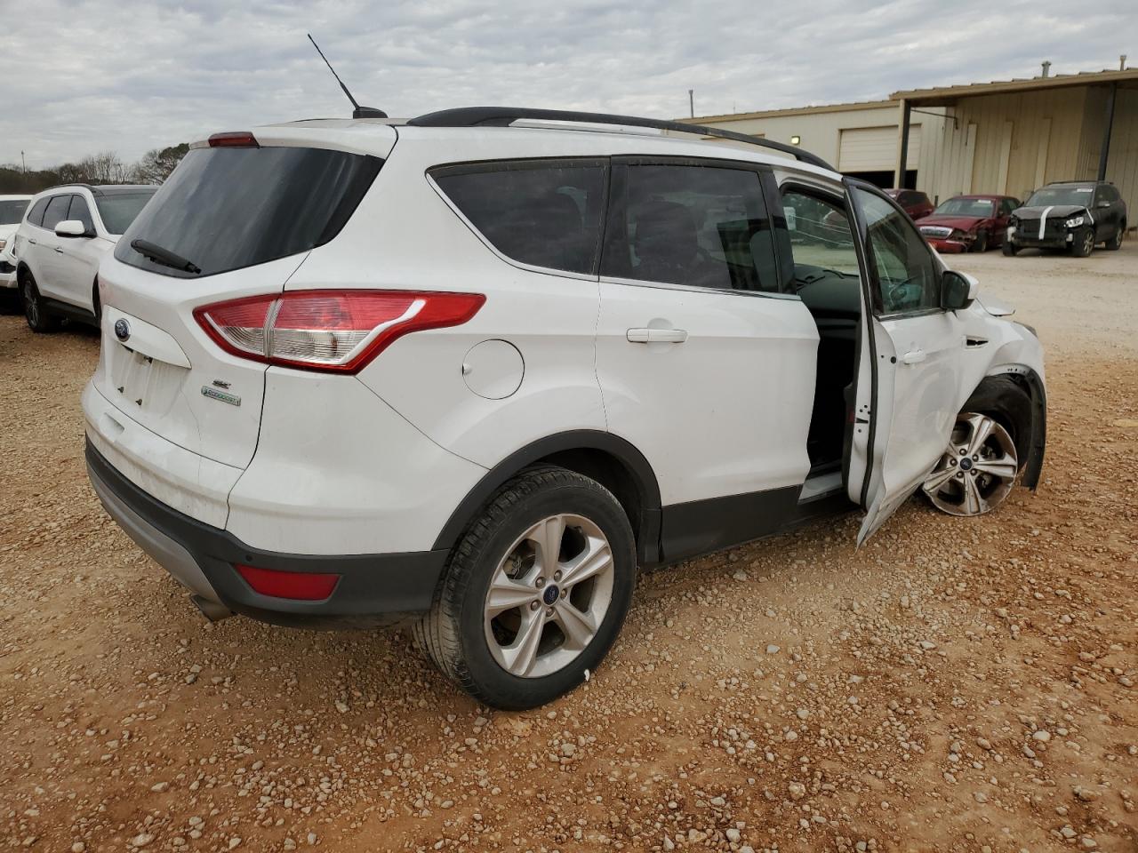 Изображение 3 2015 FORD ESCAPE SE 2015 с VIN 1FMCU0GX8FUA99362