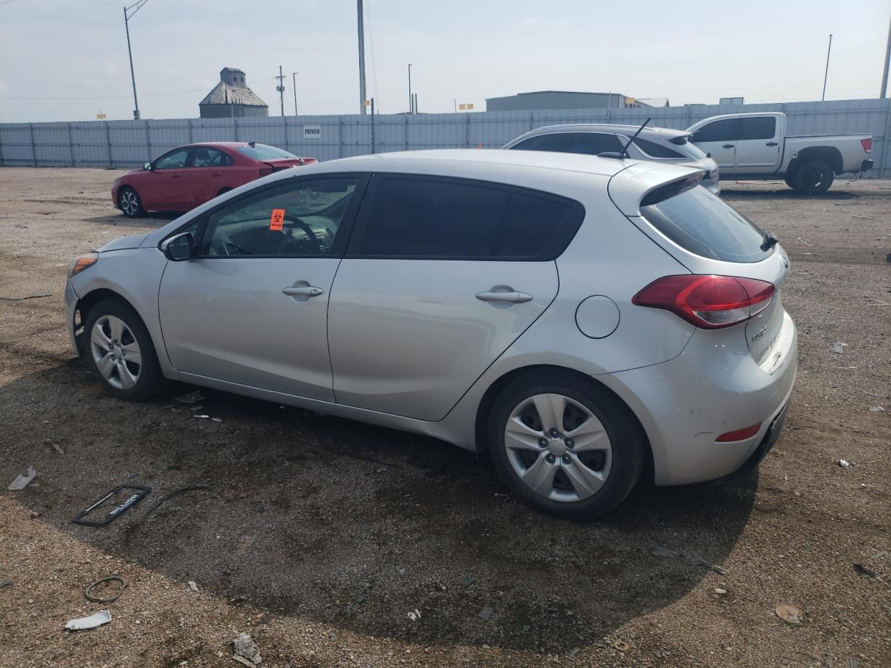 Image 2 of 2016 KIA FORTE LX 2016 with VIN KNAFK5A81G5637222