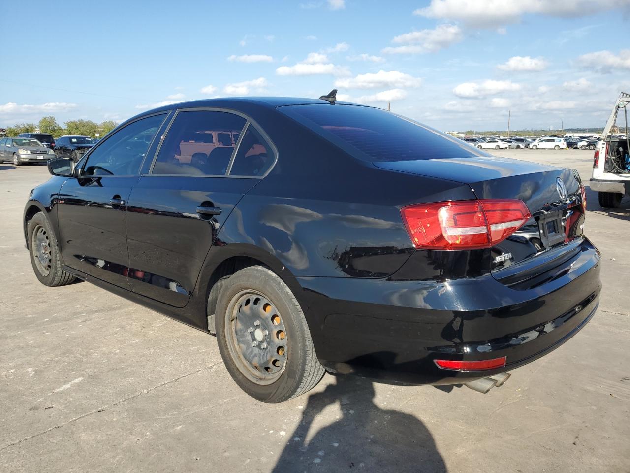 Image 2 of 2015 VOLKSWAGEN JETTA TDI 2015 with VIN 3VWLA7AJ2FM299374