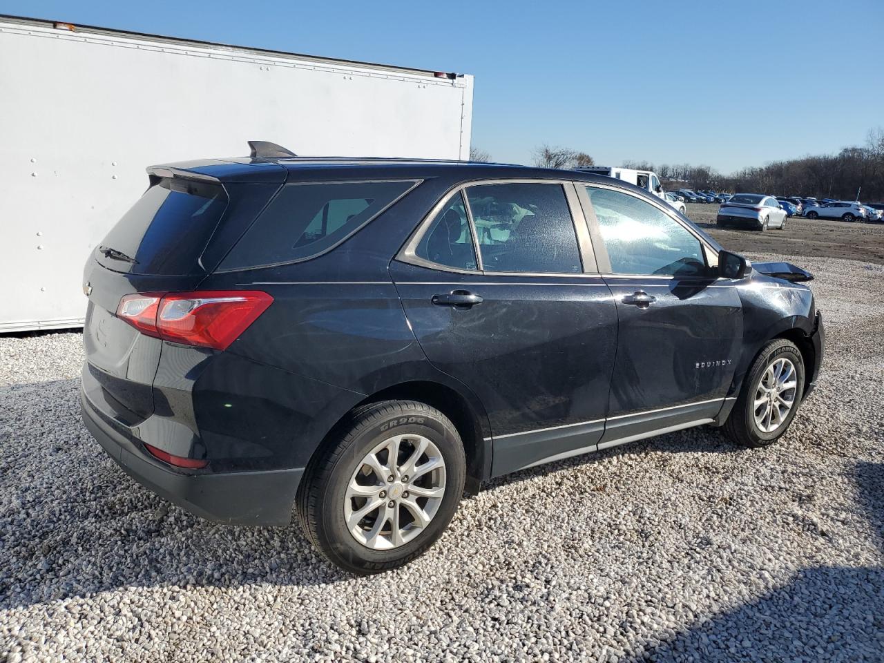 Изображение 3 2020 CHEVROLET EQUINOX LS 2020 с VIN 2GNAXHEV0L6183972
