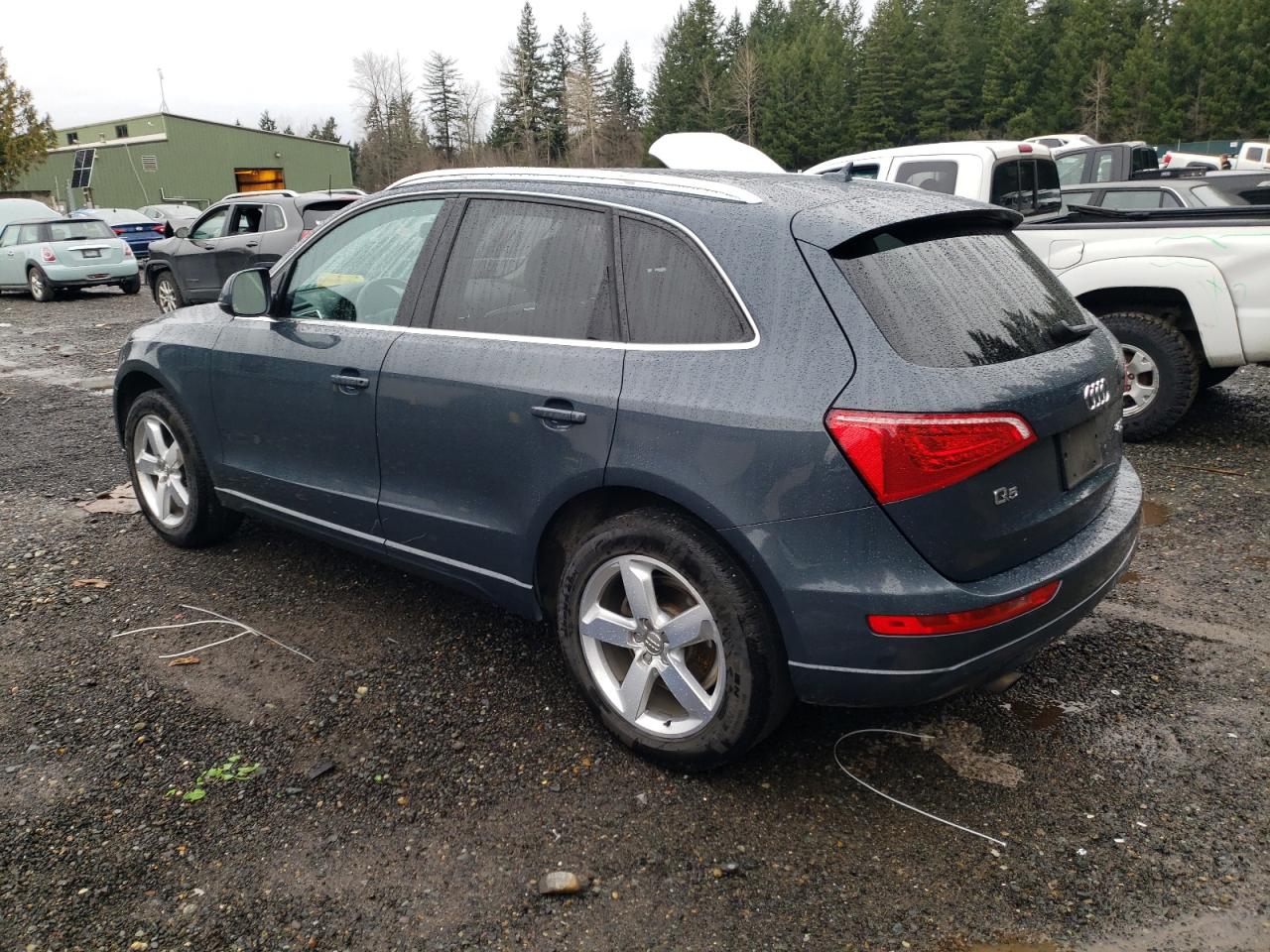 Obraz 2 z 2011 AUDI Q5 PREMIUM PLUS 2011 z VIN WA1LFAFP0BA053651