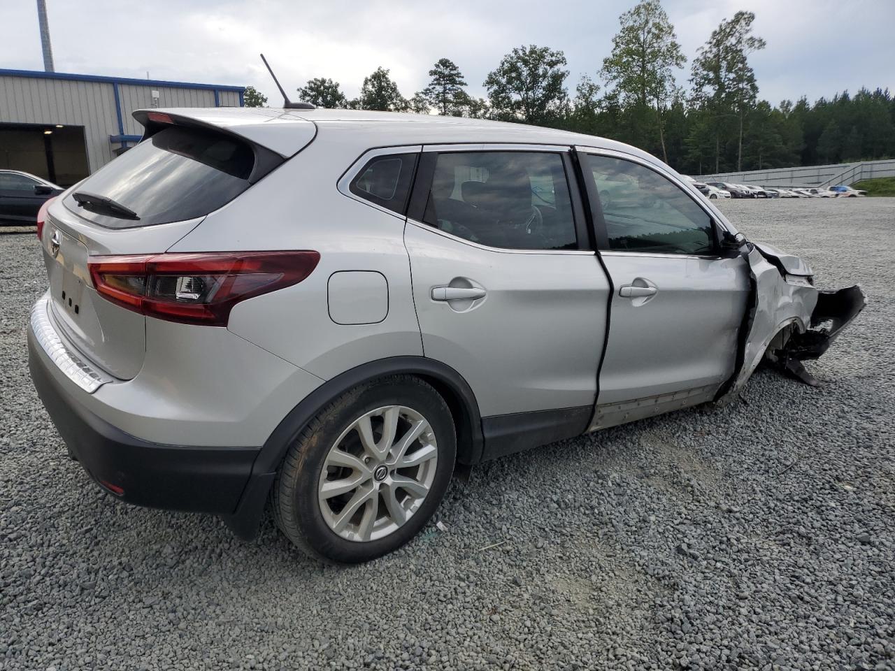 Obraz 3 z 2020 NISSAN ROGUE SPORT S 2020 z VIN JN1BJ1CV5LW545019